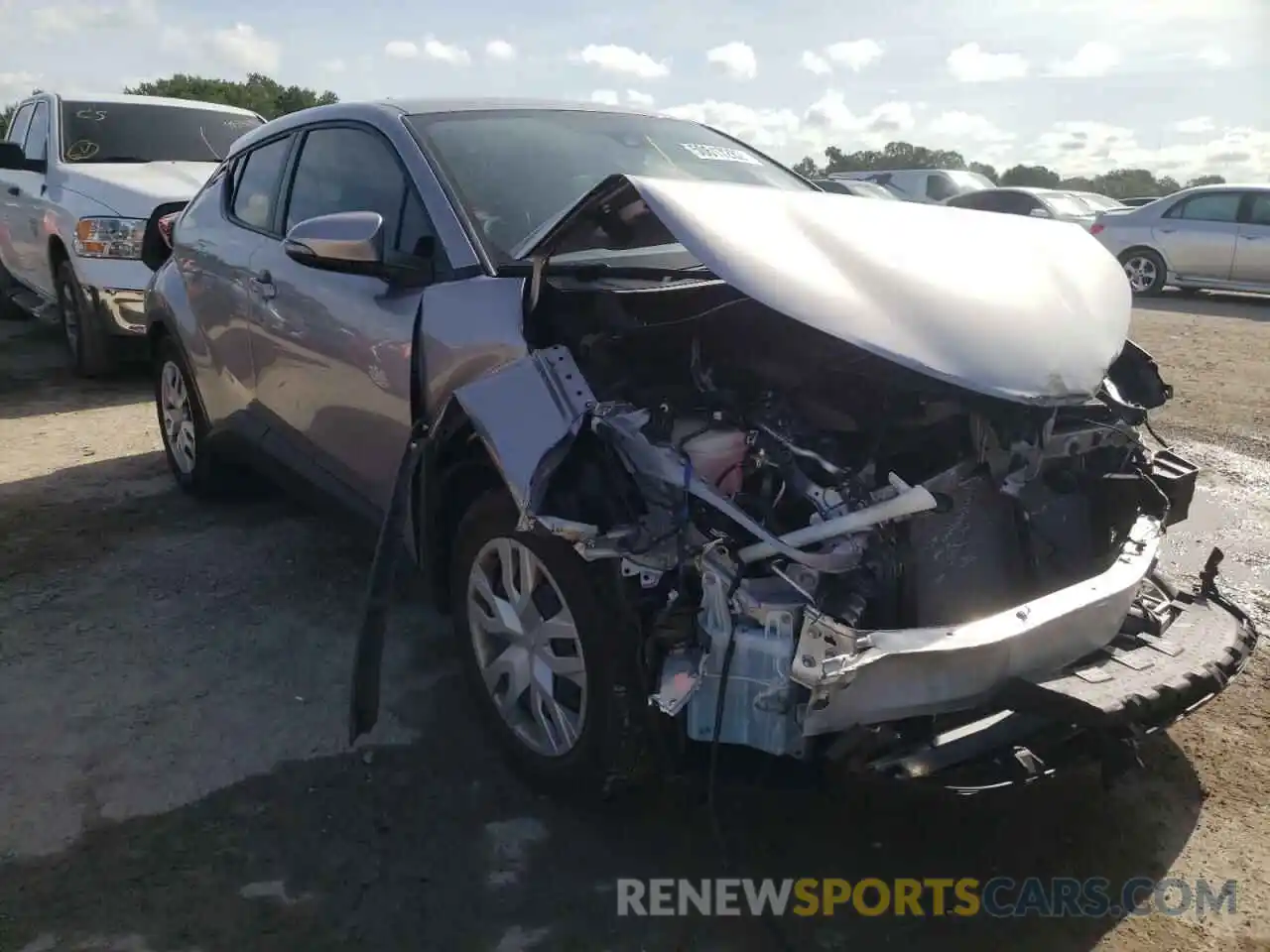 1 Photograph of a damaged car JTNKHMBX8L1092052 TOYOTA C-HR 2020