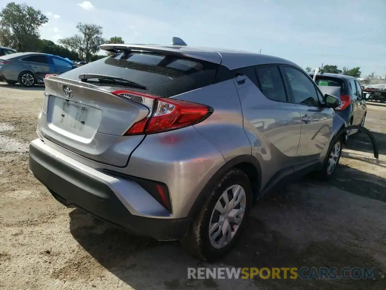 4 Photograph of a damaged car JTNKHMBX8L1092052 TOYOTA C-HR 2020