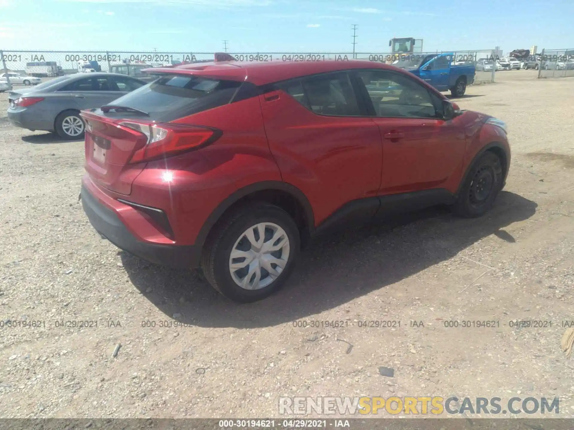 4 Photograph of a damaged car JTNKHMBX8L1092360 TOYOTA C-HR 2020