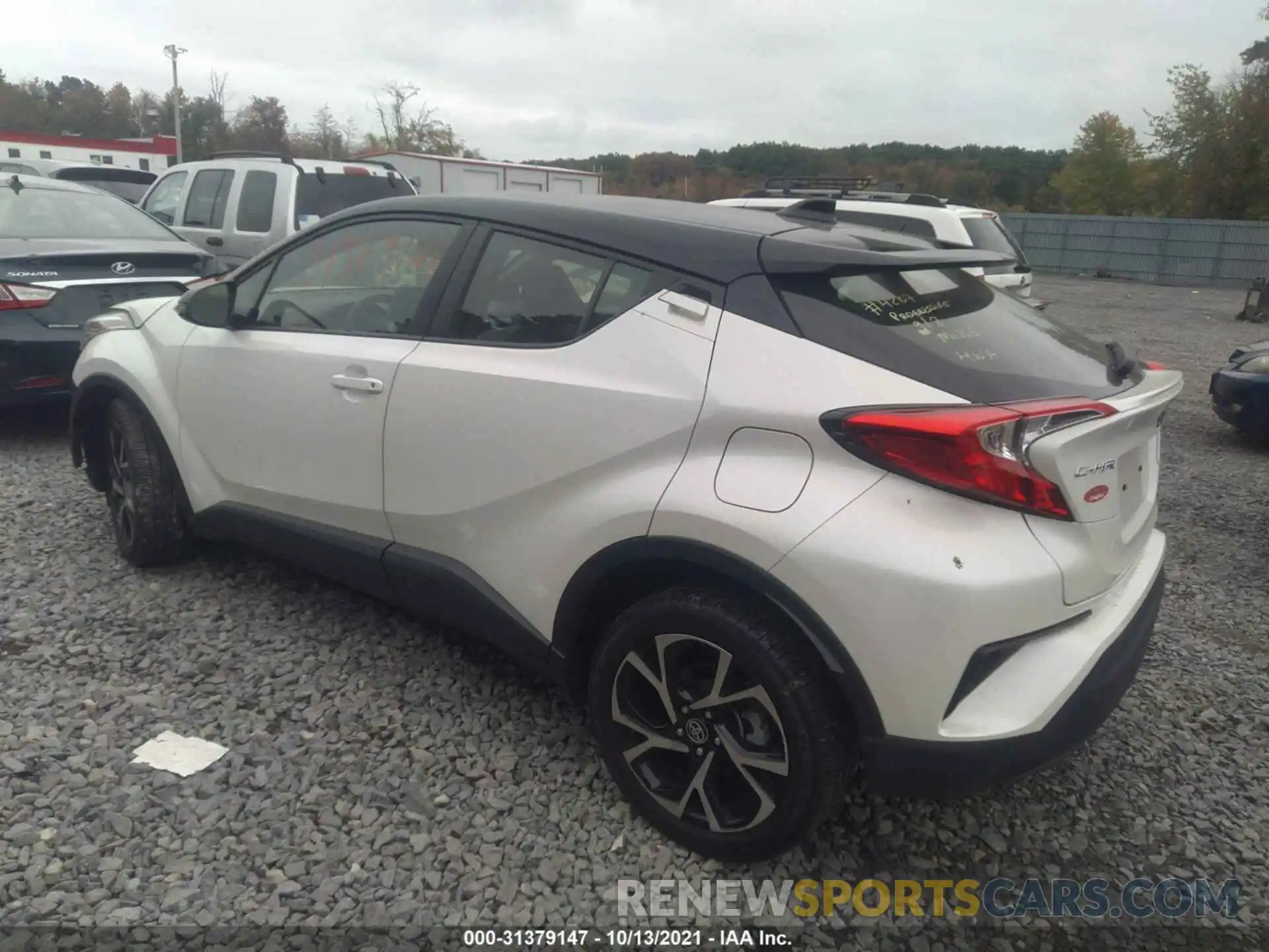 3 Photograph of a damaged car JTNKHMBX9L1063255 TOYOTA C-HR 2020