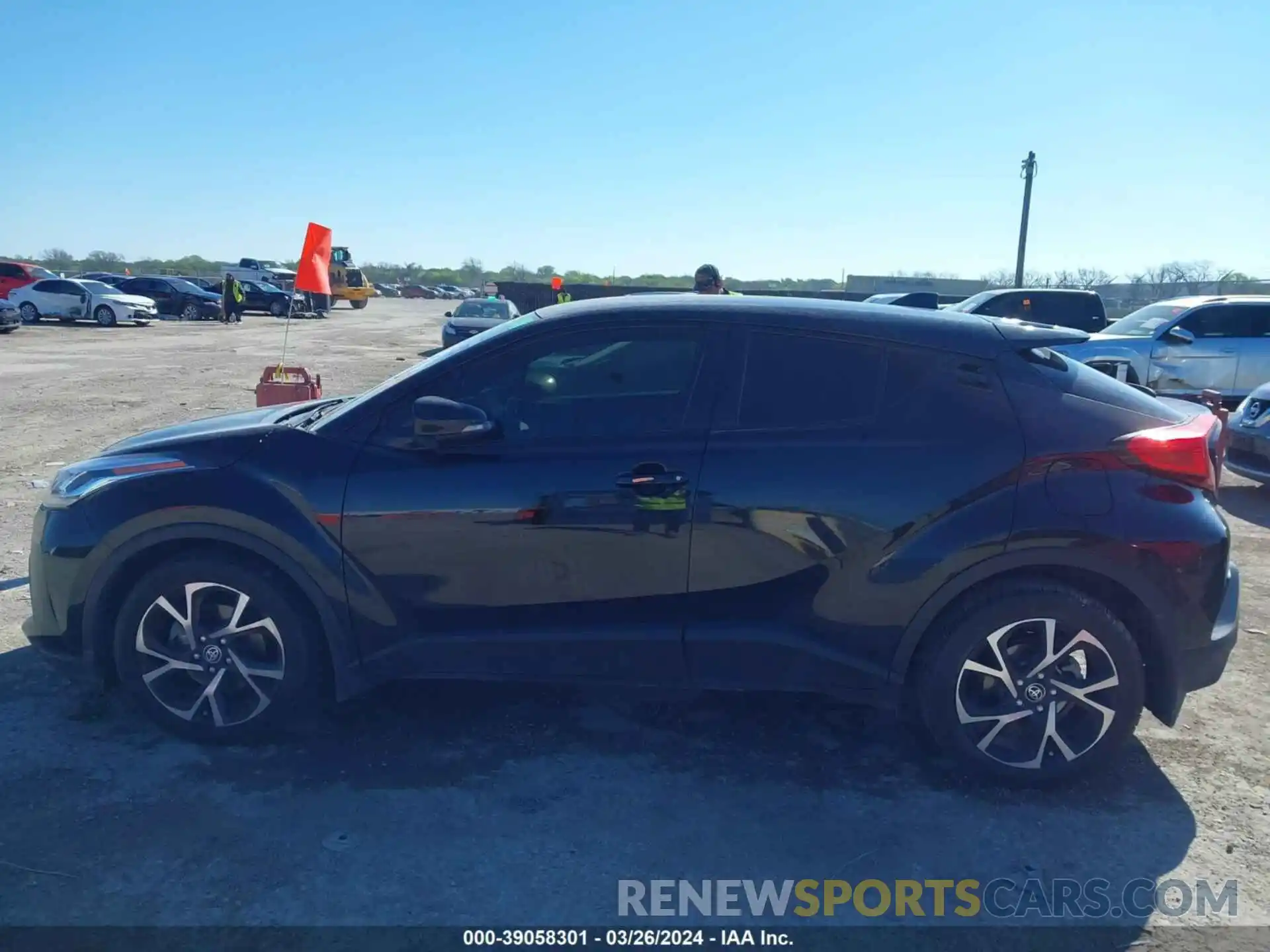 14 Photograph of a damaged car JTNKHMBX9L1068181 TOYOTA C-HR 2020