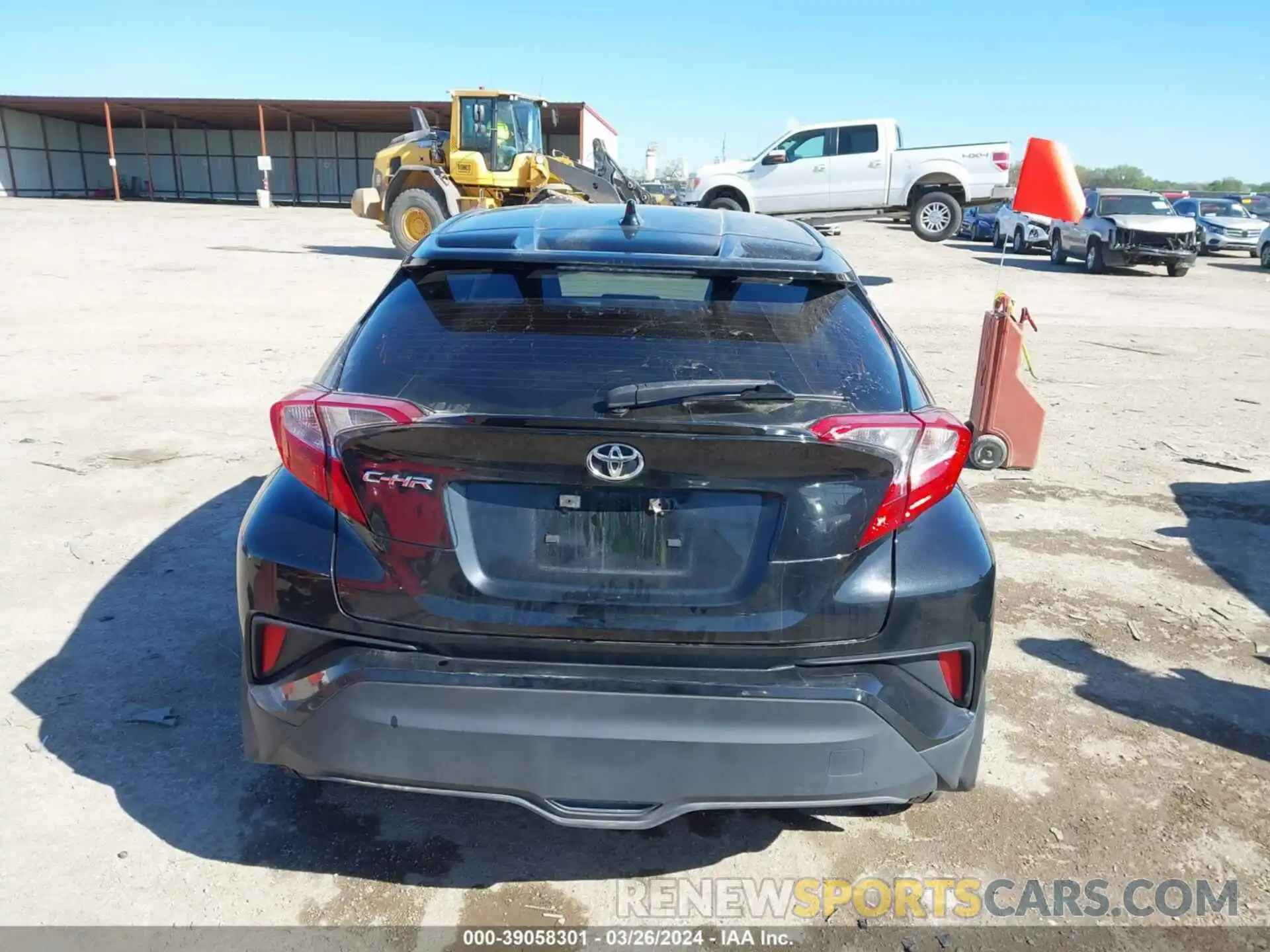 16 Photograph of a damaged car JTNKHMBX9L1068181 TOYOTA C-HR 2020