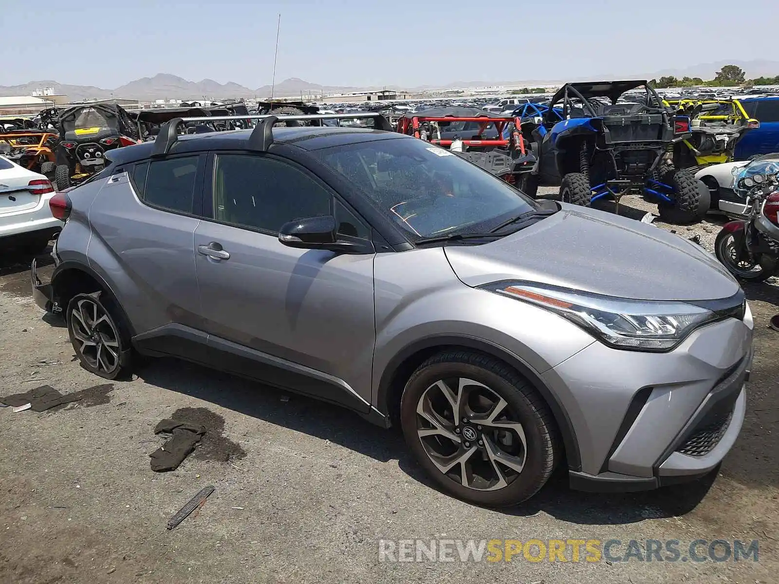 1 Photograph of a damaged car JTNKHMBX9L1068262 TOYOTA C-HR 2020