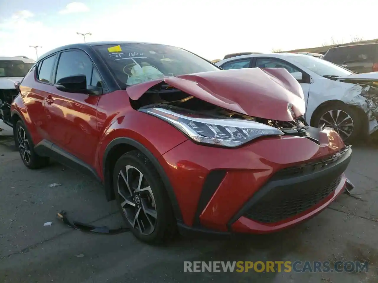 1 Photograph of a damaged car JTNKHMBX9L1069332 TOYOTA C-HR 2020