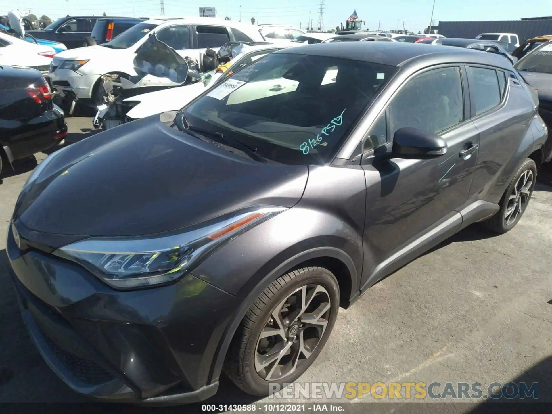 2 Photograph of a damaged car JTNKHMBX9L1071064 TOYOTA C-HR 2020