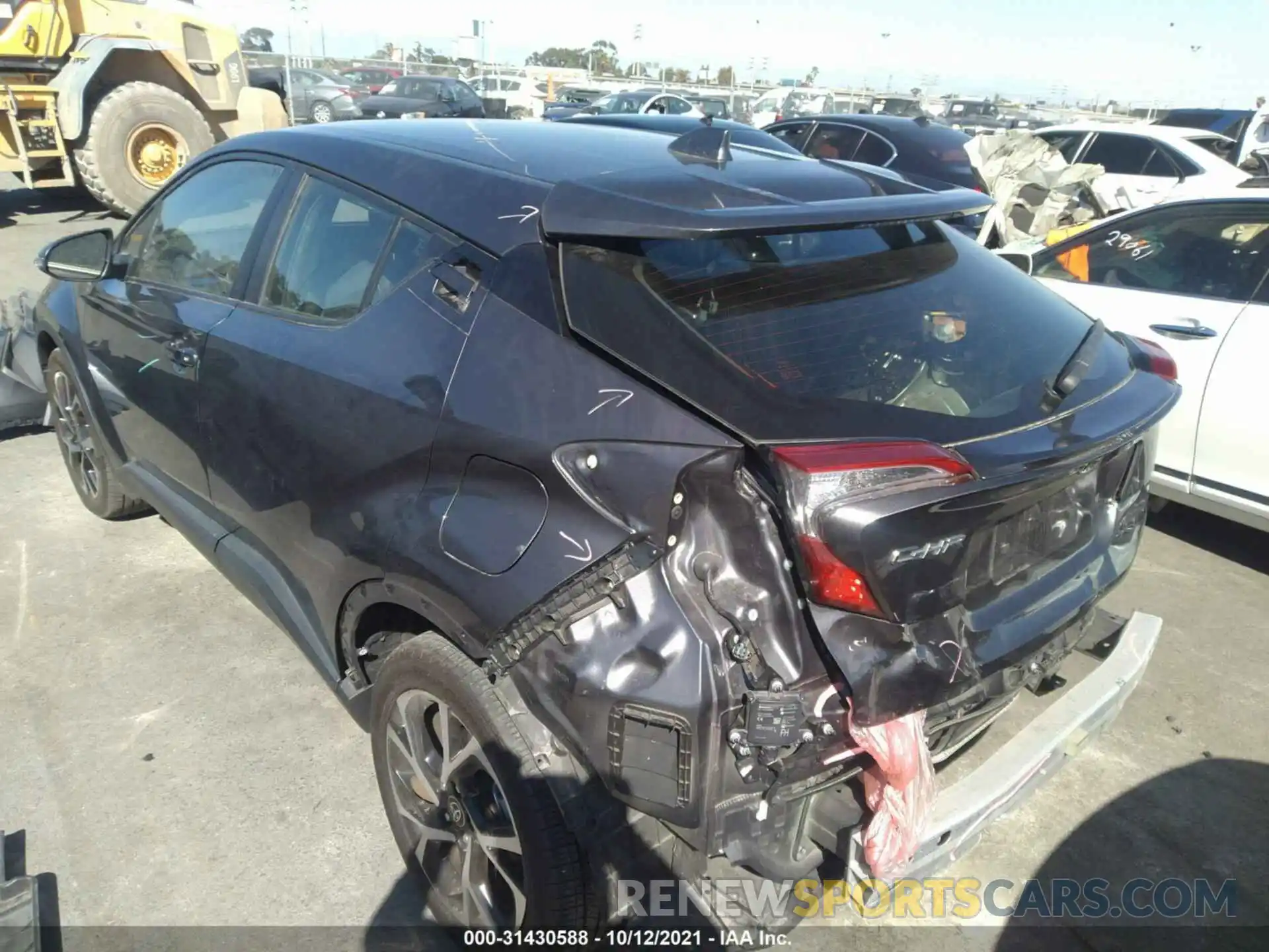 3 Photograph of a damaged car JTNKHMBX9L1071064 TOYOTA C-HR 2020