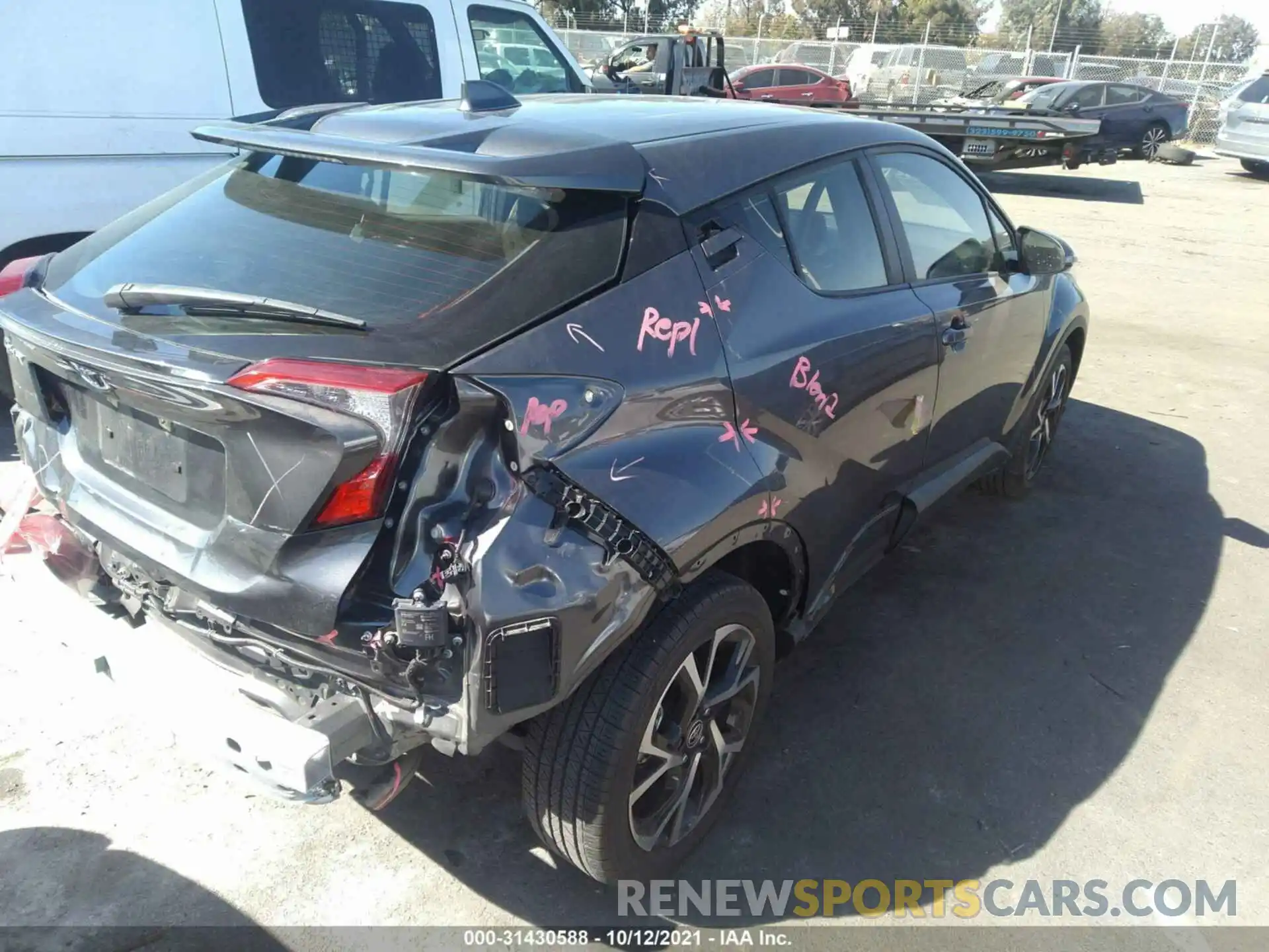 4 Photograph of a damaged car JTNKHMBX9L1071064 TOYOTA C-HR 2020