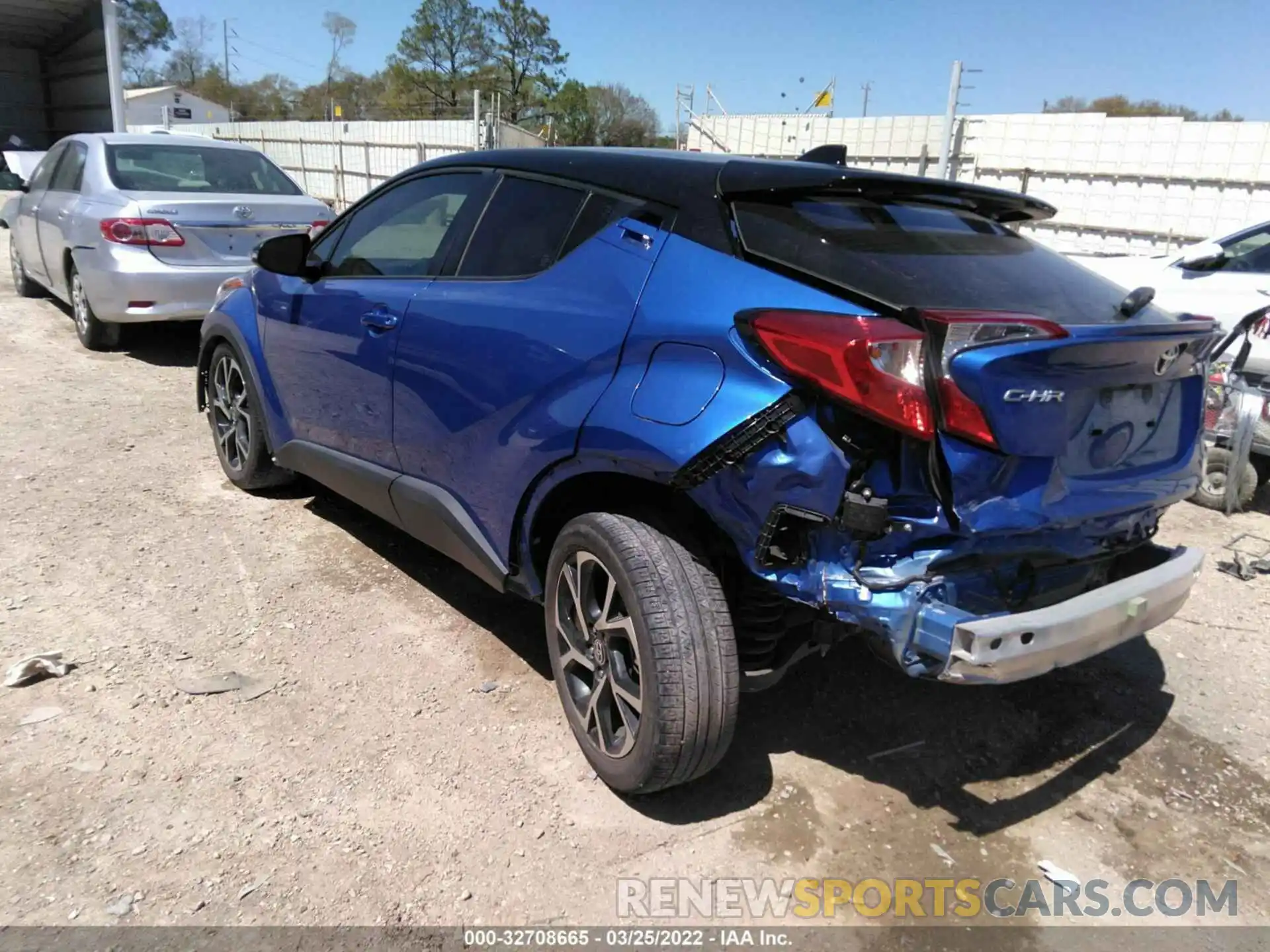 3 Фотография поврежденного автомобиля JTNKHMBX9L1071517 TOYOTA C-HR 2020