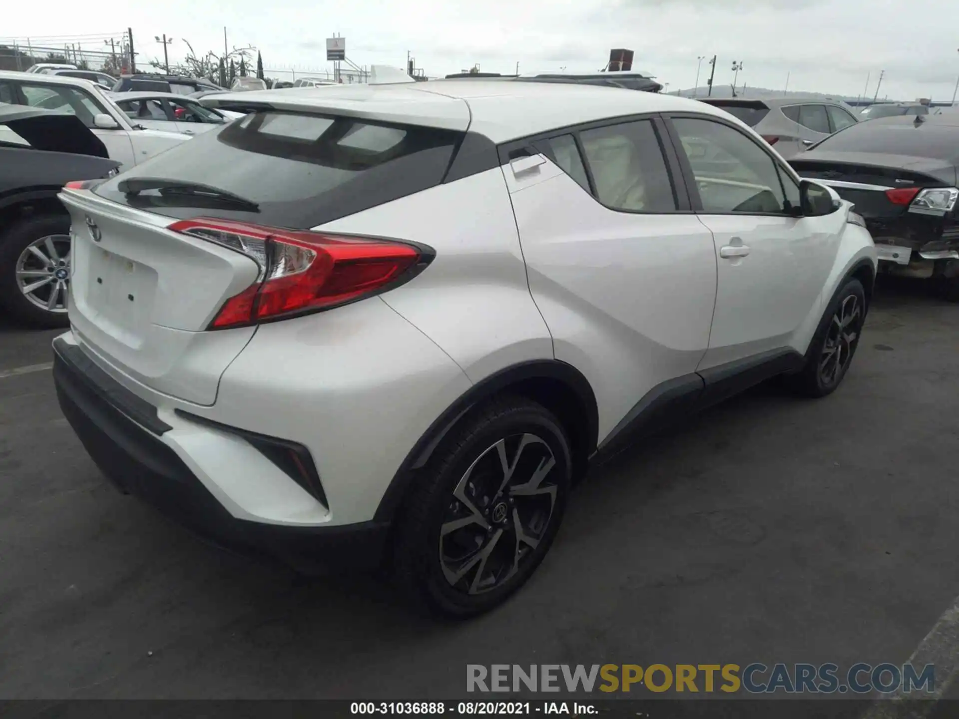 4 Photograph of a damaged car JTNKHMBX9L1072618 TOYOTA C-HR 2020