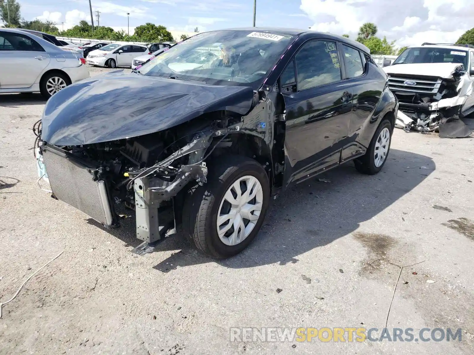 2 Photograph of a damaged car JTNKHMBX9L1073784 TOYOTA C-HR 2020