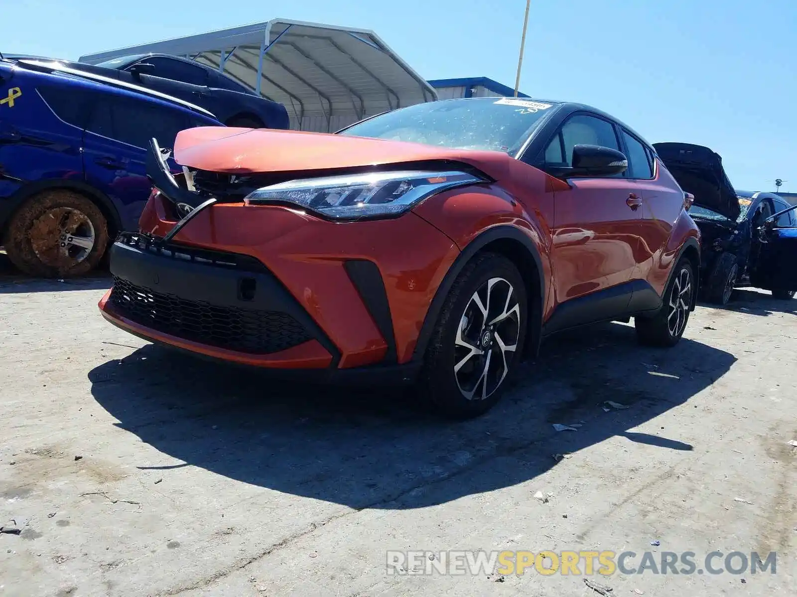 2 Photograph of a damaged car JTNKHMBX9L1075485 TOYOTA C-HR 2020