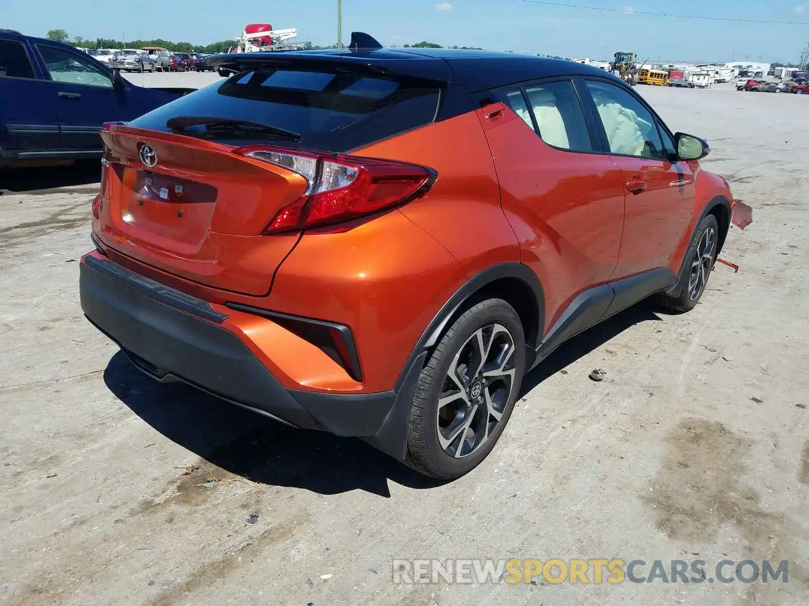 4 Photograph of a damaged car JTNKHMBX9L1075485 TOYOTA C-HR 2020