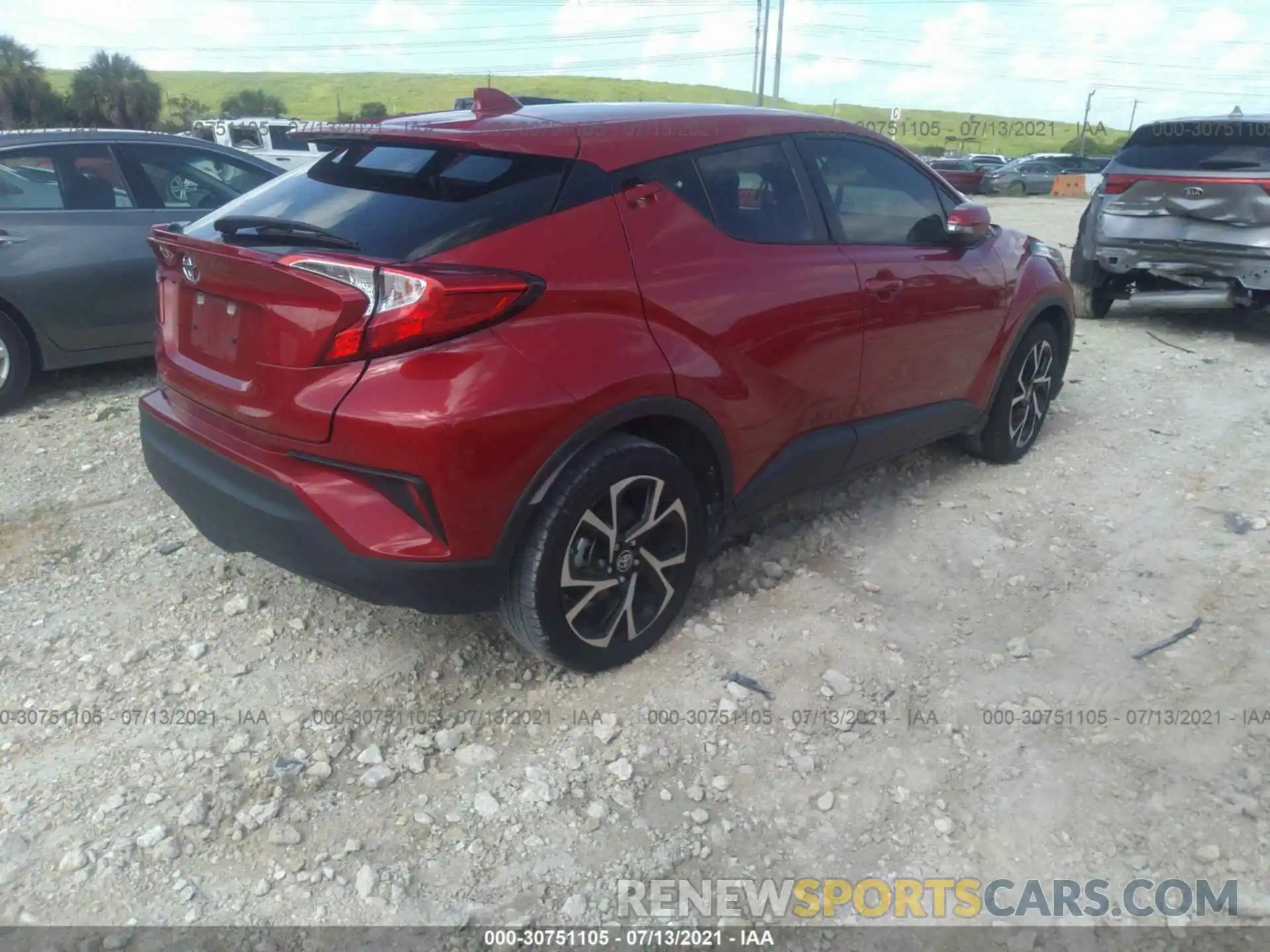 4 Photograph of a damaged car JTNKHMBX9L1081254 TOYOTA C-HR 2020