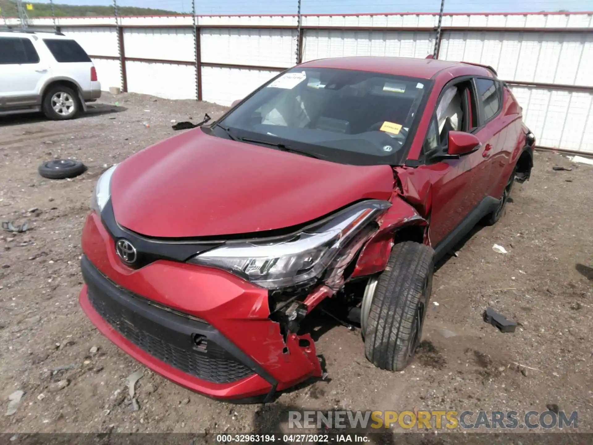 2 Photograph of a damaged car JTNKHMBX9L1082419 TOYOTA C-HR 2020