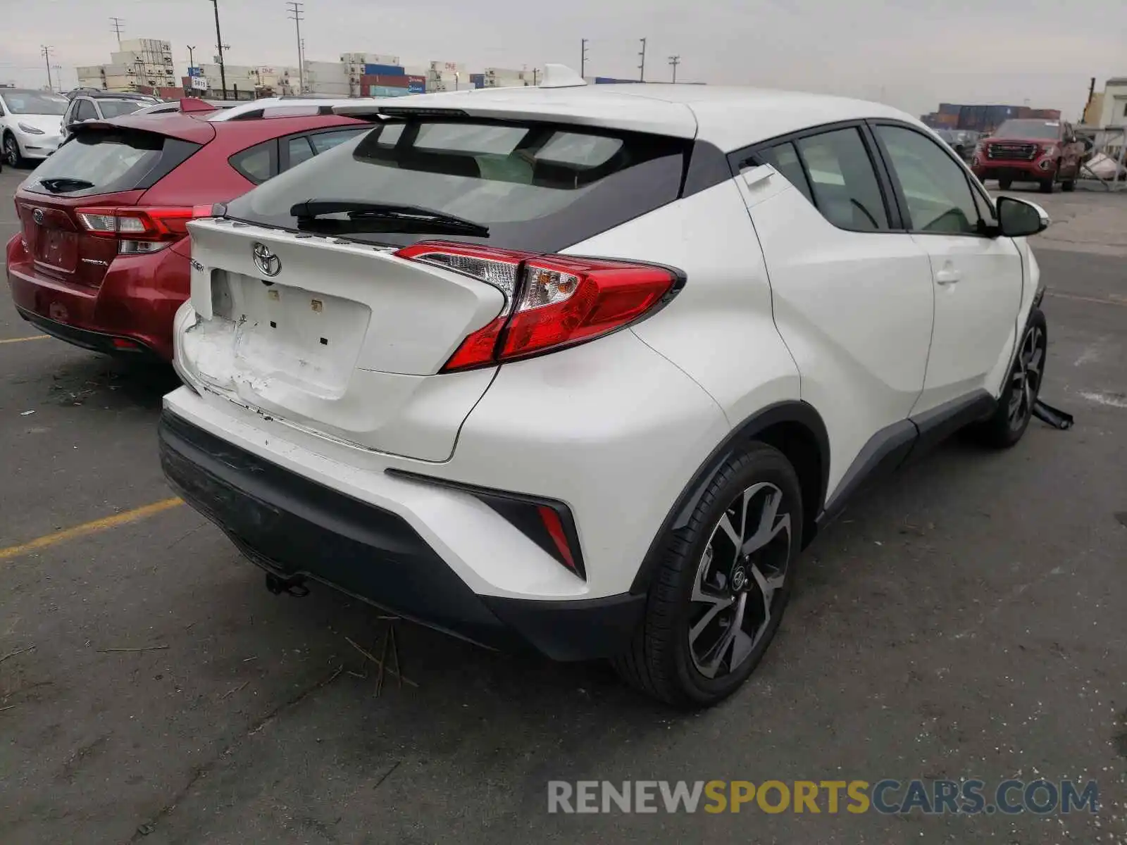 4 Photograph of a damaged car JTNKHMBX9L1084395 TOYOTA C-HR 2020