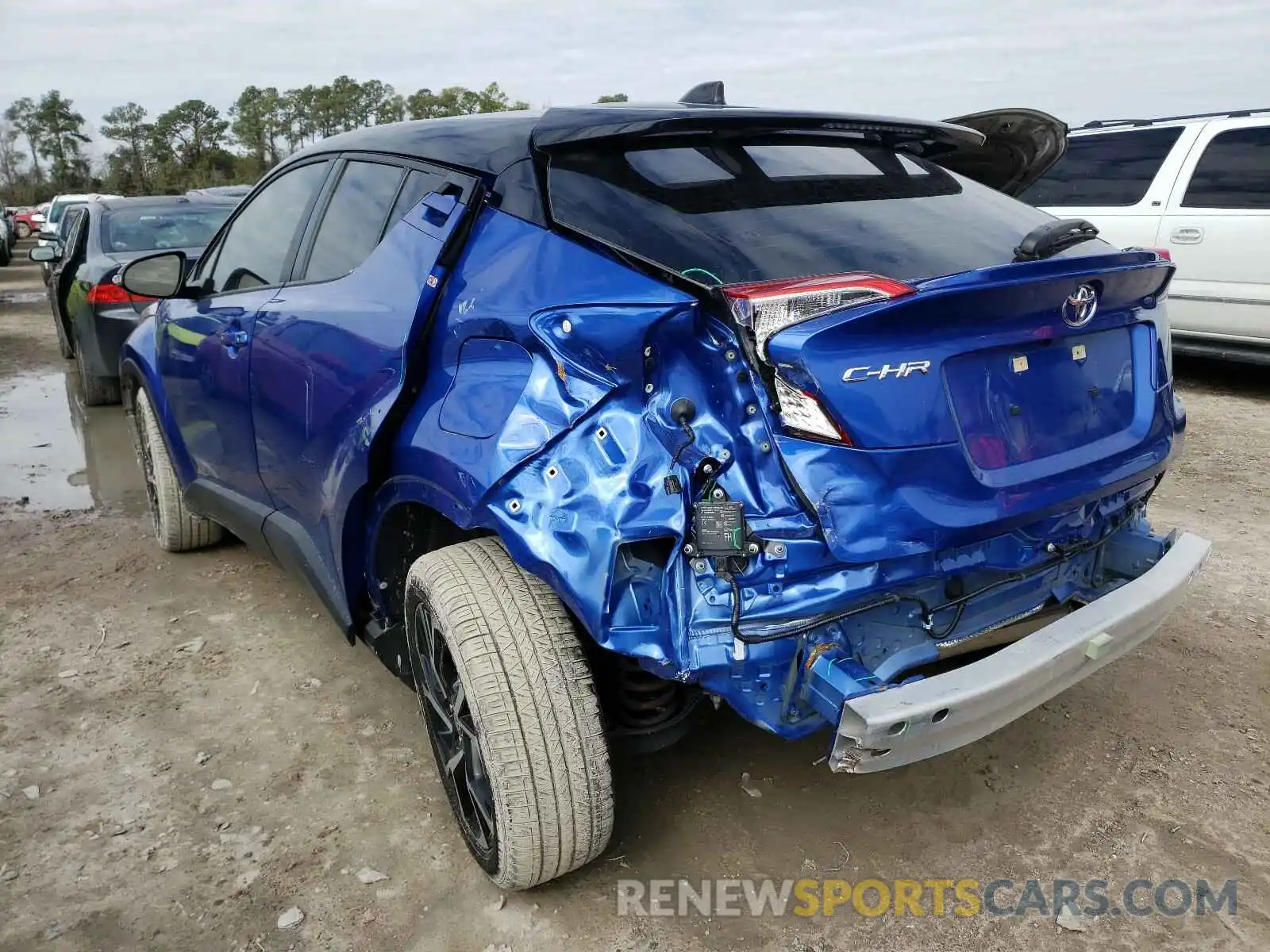 3 Фотография поврежденного автомобиля JTNKHMBX9L1086616 TOYOTA C-HR 2020