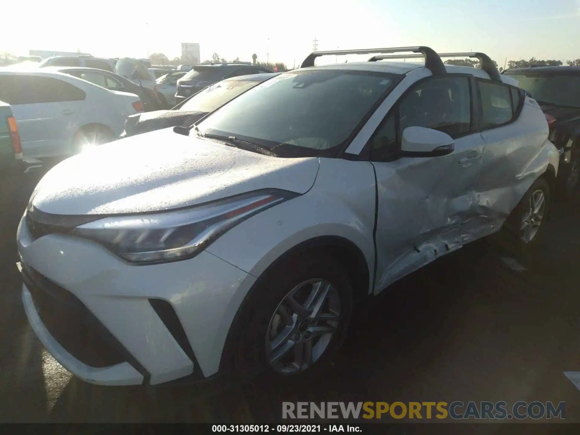 2 Фотография поврежденного автомобиля JTNKHMBX9L1086681 TOYOTA C-HR 2020