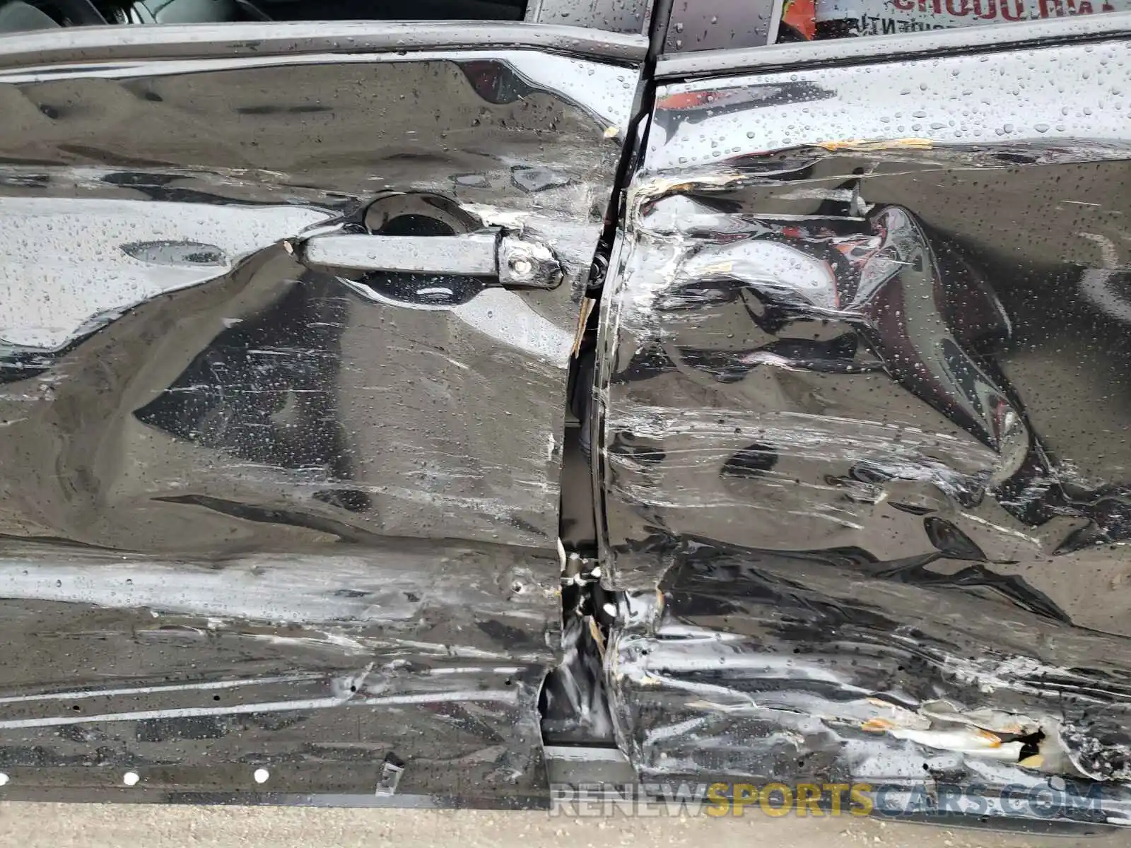 10 Photograph of a damaged car JTNKHMBX9L1090018 TOYOTA C-HR 2020