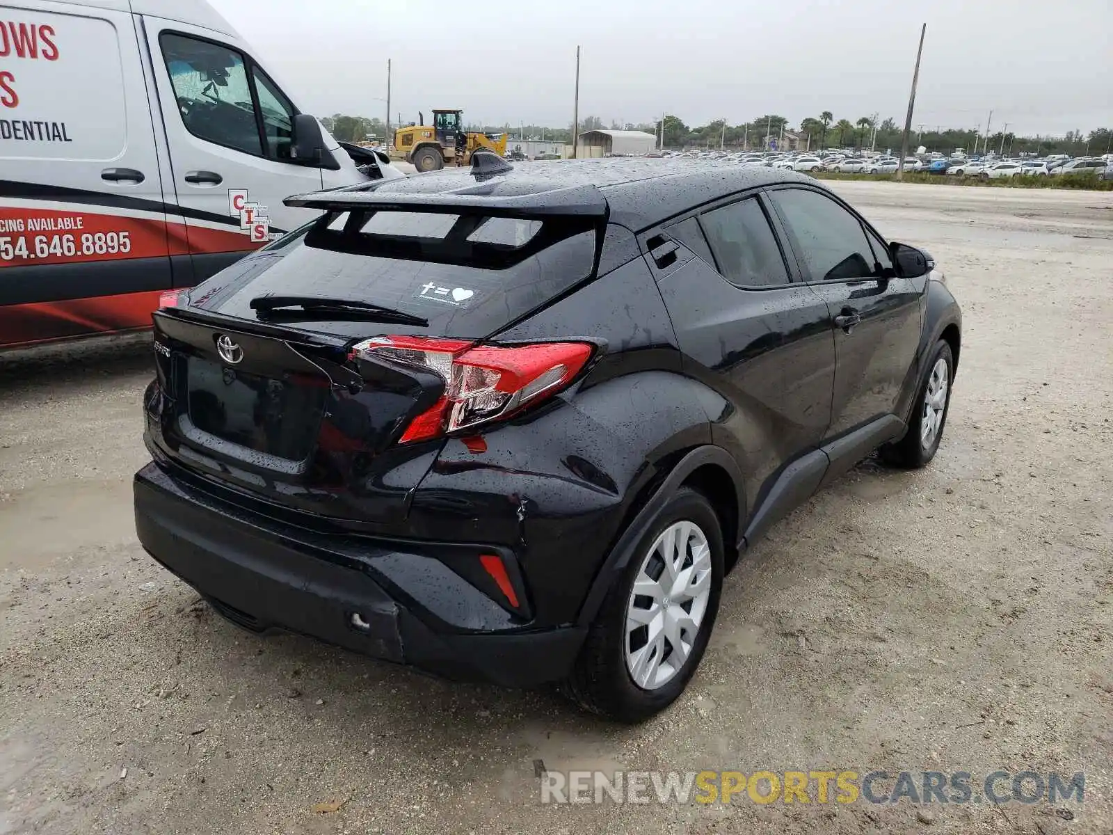 4 Photograph of a damaged car JTNKHMBX9L1090018 TOYOTA C-HR 2020