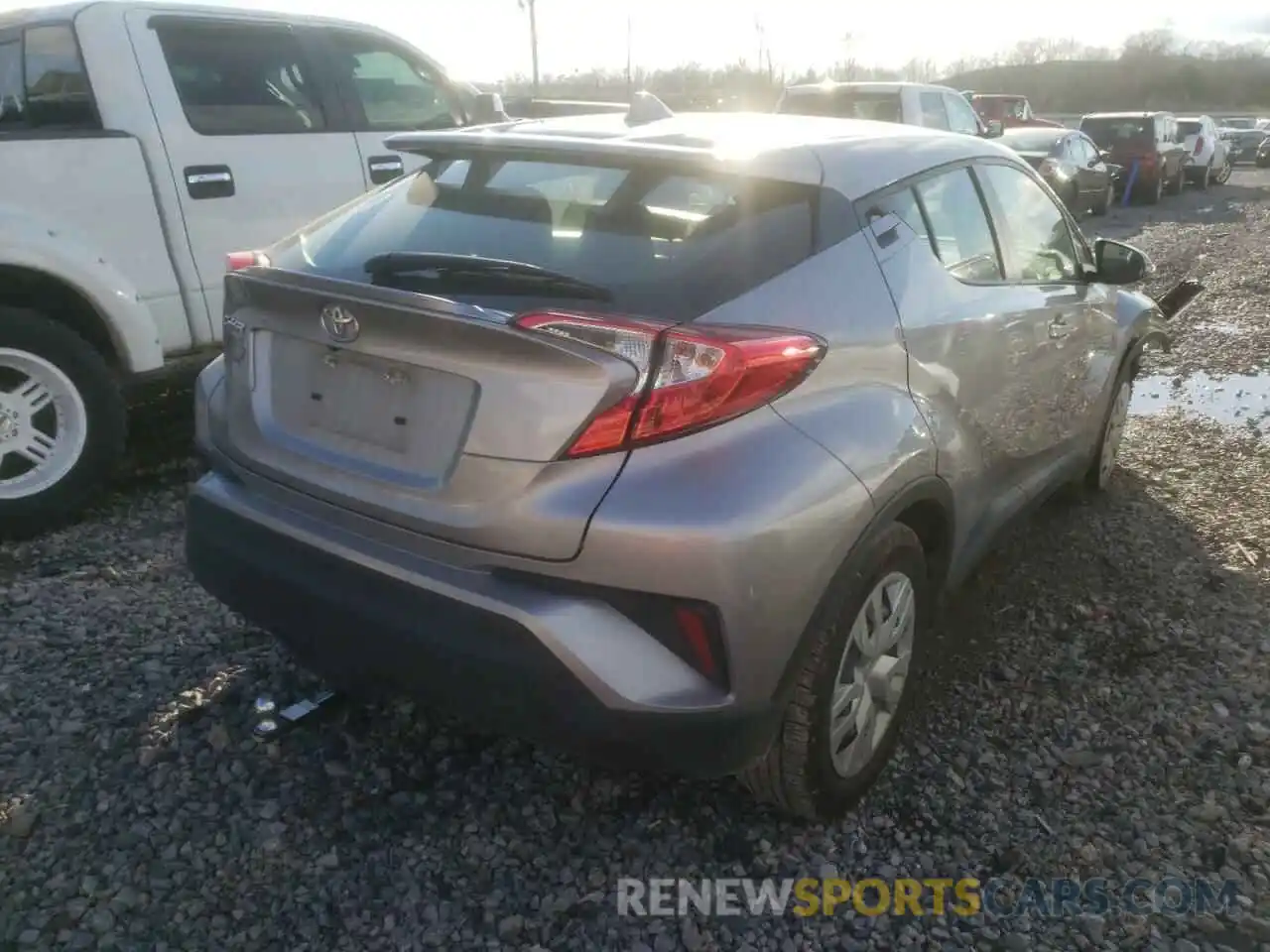 4 Photograph of a damaged car JTNKHMBX9L1090648 TOYOTA C-HR 2020