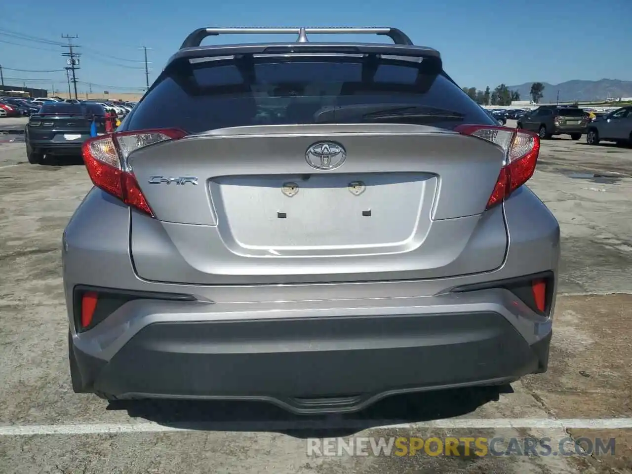 6 Photograph of a damaged car JTNKHMBXXL1065676 TOYOTA C-HR 2020