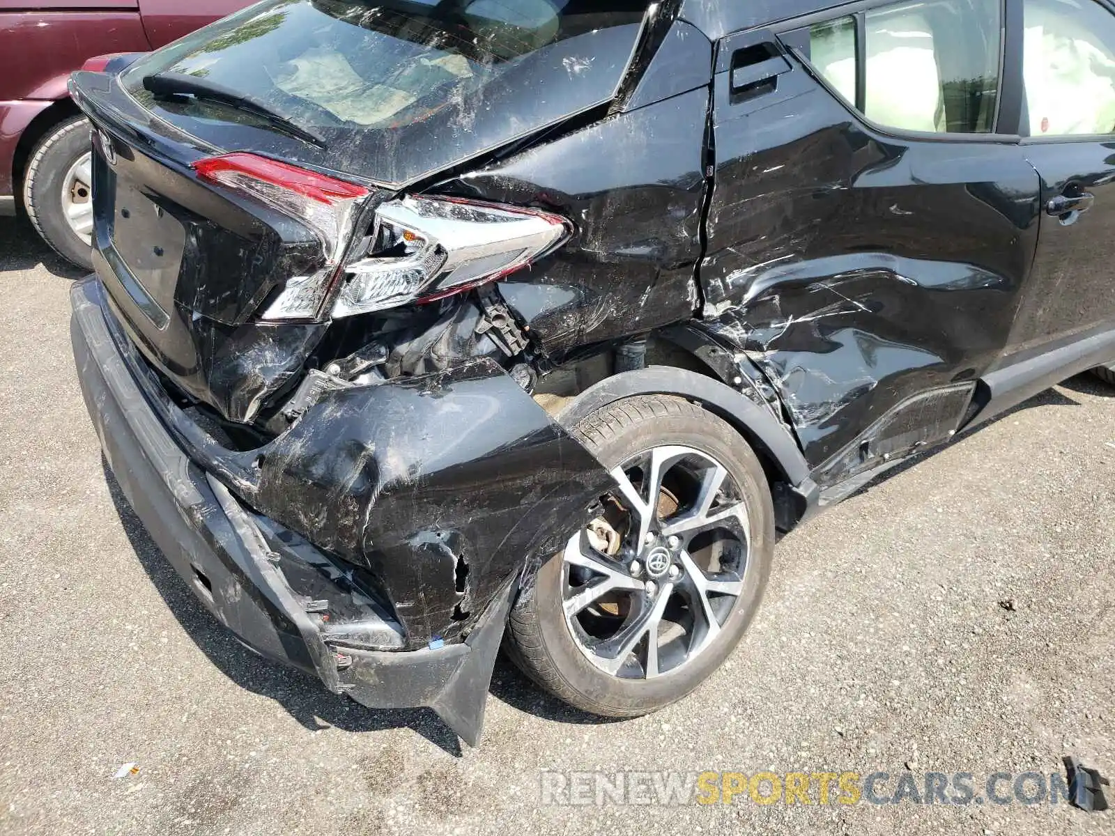 9 Photograph of a damaged car JTNKHMBXXL1070540 TOYOTA C-HR 2020