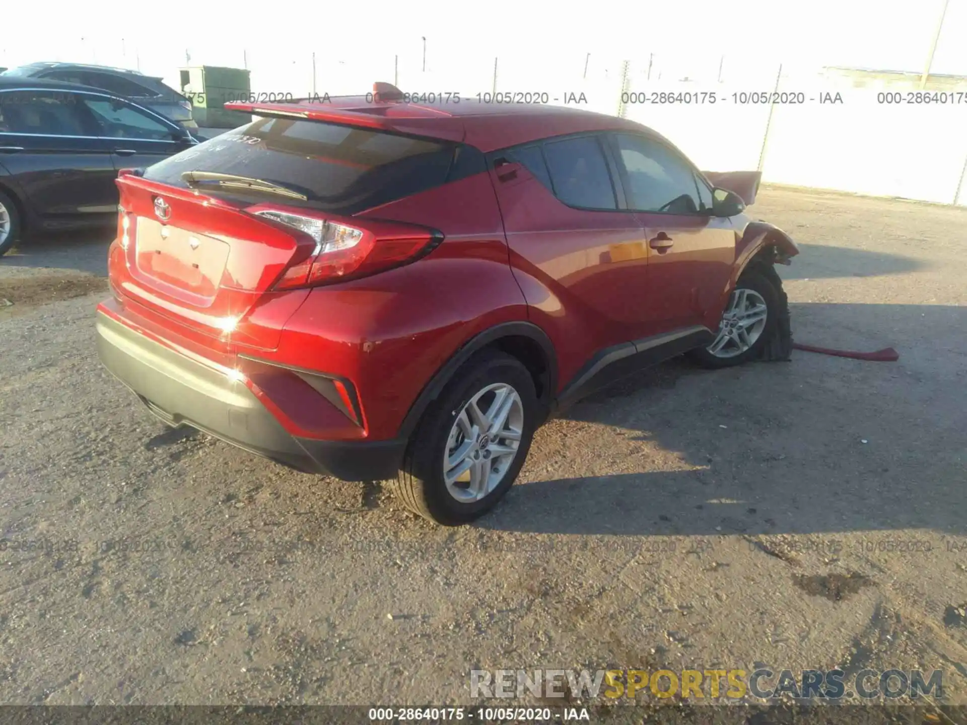 4 Photograph of a damaged car JTNKHMBXXL1072725 TOYOTA C-HR 2020