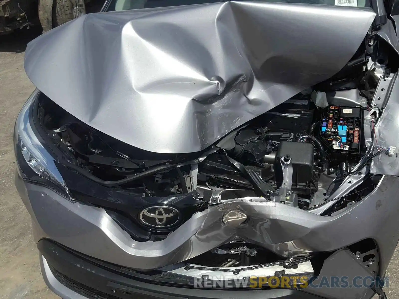 7 Photograph of a damaged car JTNKHMBXXL1074944 TOYOTA C-HR 2020