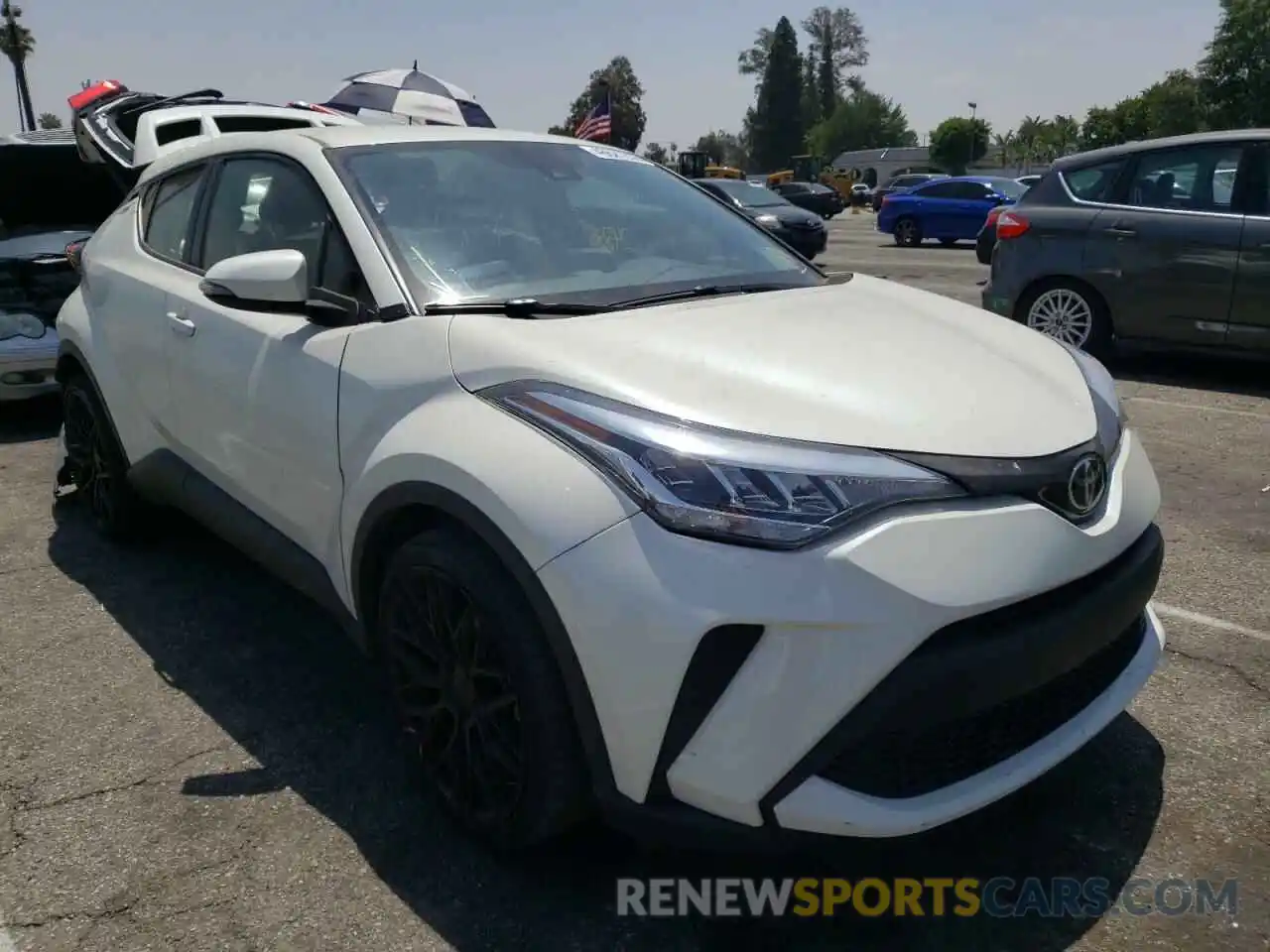 1 Photograph of a damaged car JTNKHMBXXL1075544 TOYOTA C-HR 2020