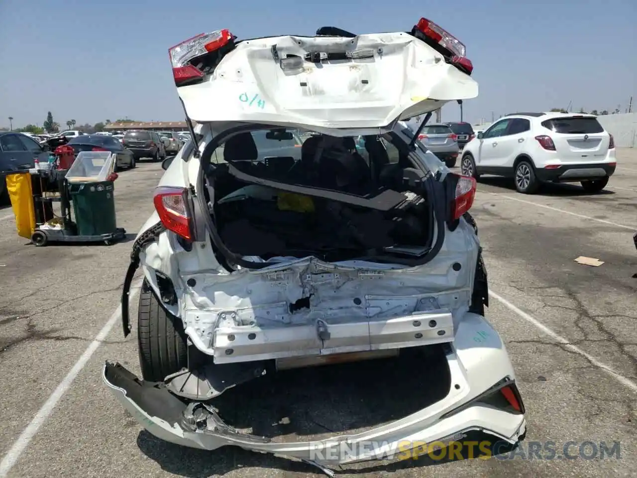 9 Photograph of a damaged car JTNKHMBXXL1075544 TOYOTA C-HR 2020