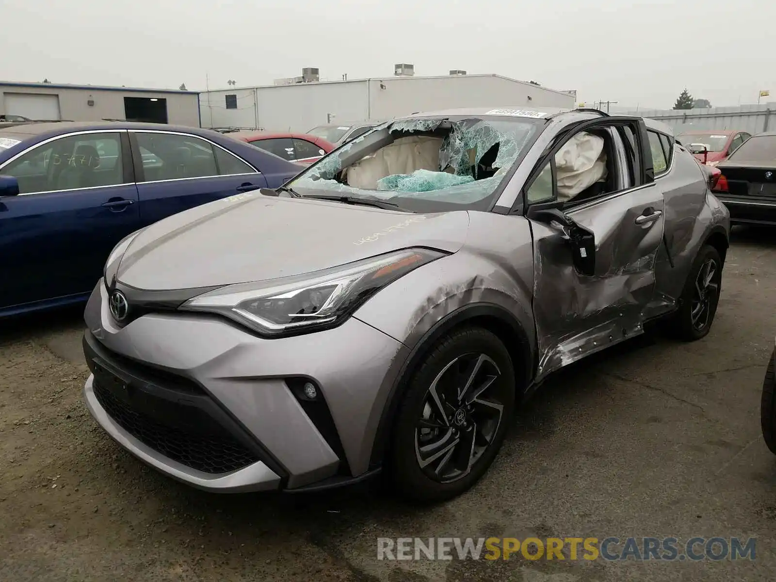 2 Фотография поврежденного автомобиля JTNKHMBXXL1086298 TOYOTA C-HR 2020