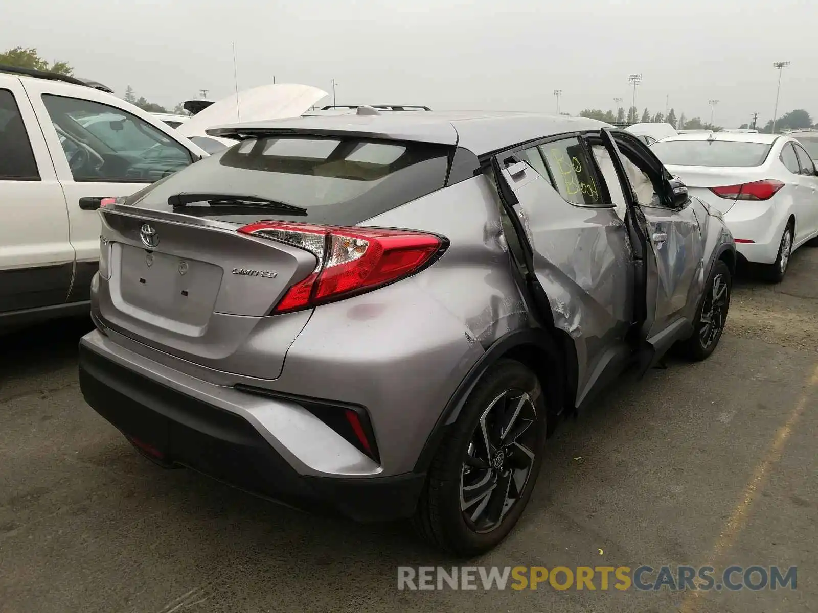 4 Photograph of a damaged car JTNKHMBXXL1086298 TOYOTA C-HR 2020