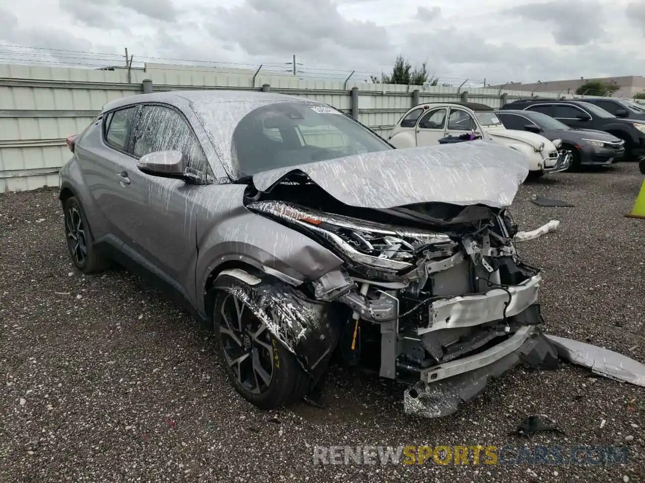 1 Photograph of a damaged car JTNKHMBXXL1090674 TOYOTA C-HR 2020