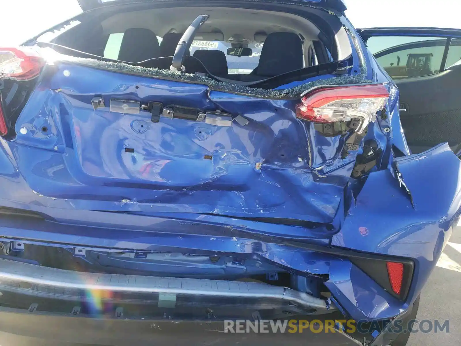 9 Photograph of a damaged car JTNKHMBXXL1091873 TOYOTA C-HR 2020