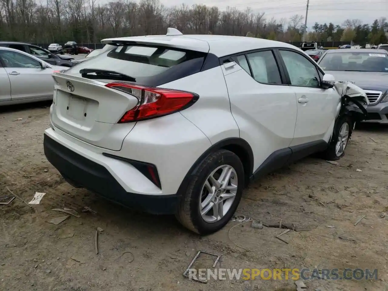 4 Photograph of a damaged car NMTKHMBX0LR103390 TOYOTA C-HR 2020