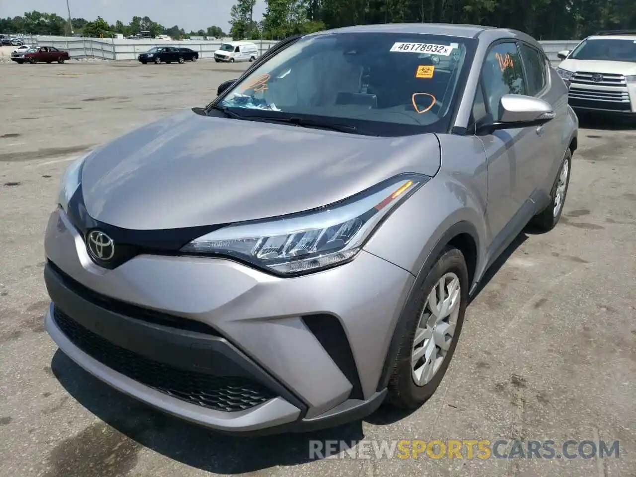 2 Photograph of a damaged car NMTKHMBX0LR104359 TOYOTA C-HR 2020