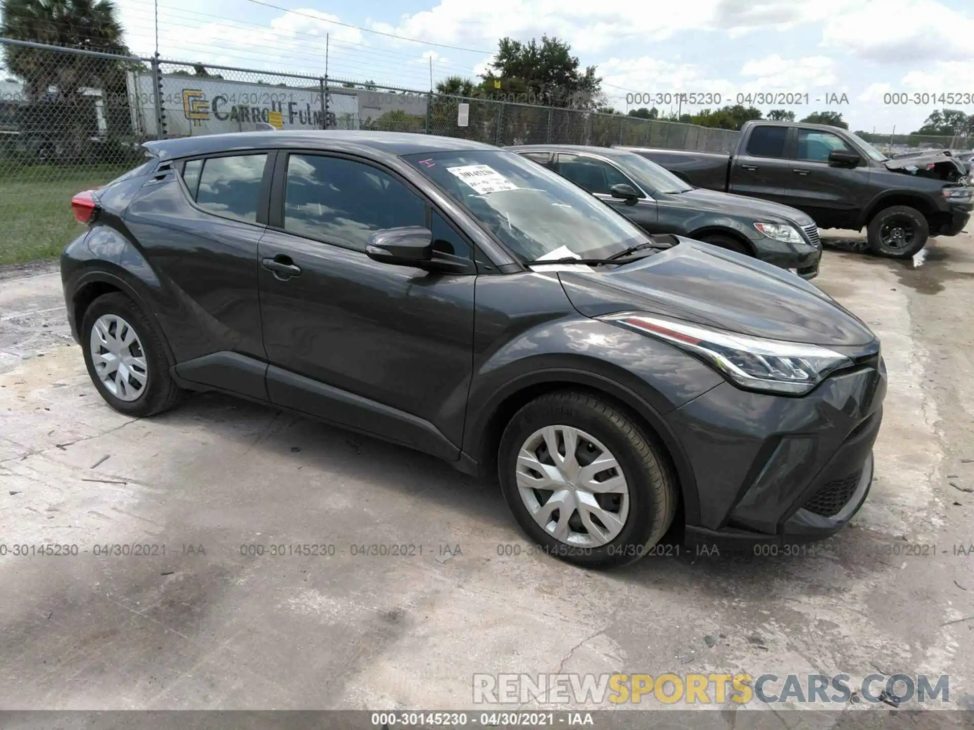 1 Photograph of a damaged car NMTKHMBX0LR105818 TOYOTA C-HR 2020