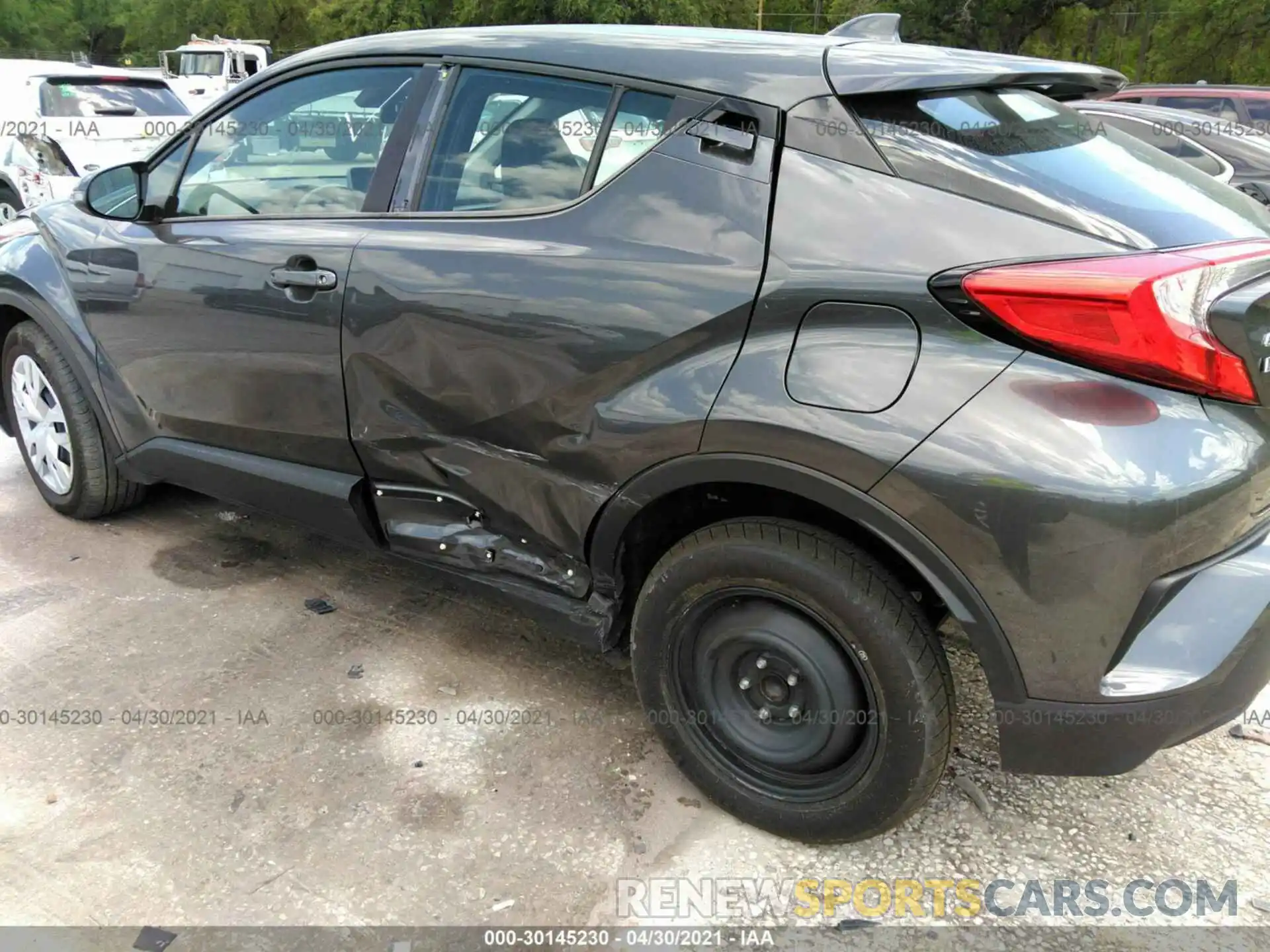 6 Photograph of a damaged car NMTKHMBX0LR105818 TOYOTA C-HR 2020