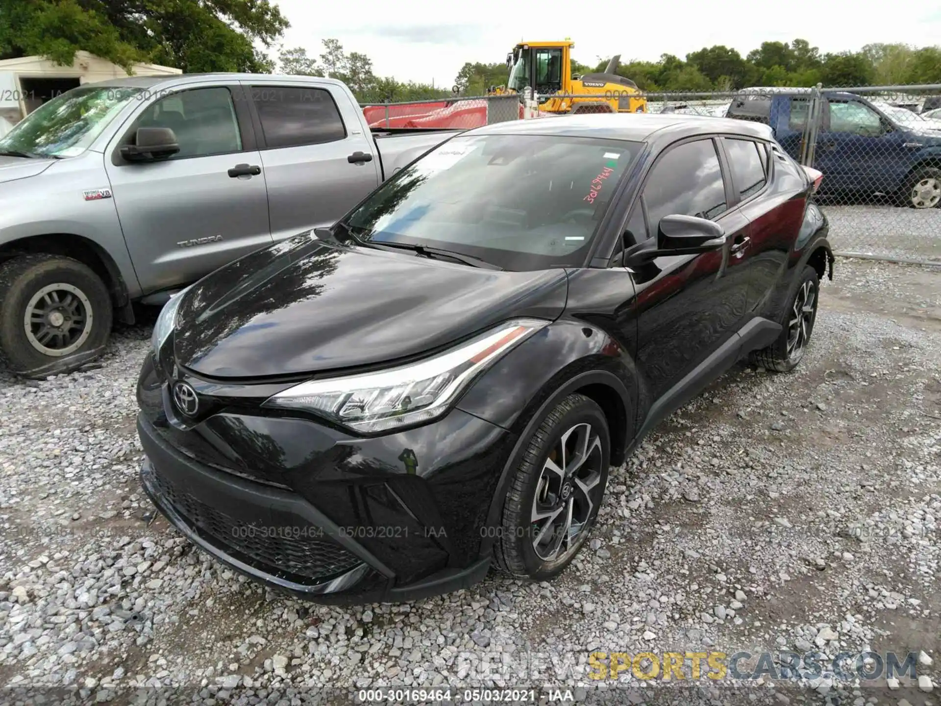 2 Photograph of a damaged car NMTKHMBX0LR106855 TOYOTA C-HR 2020