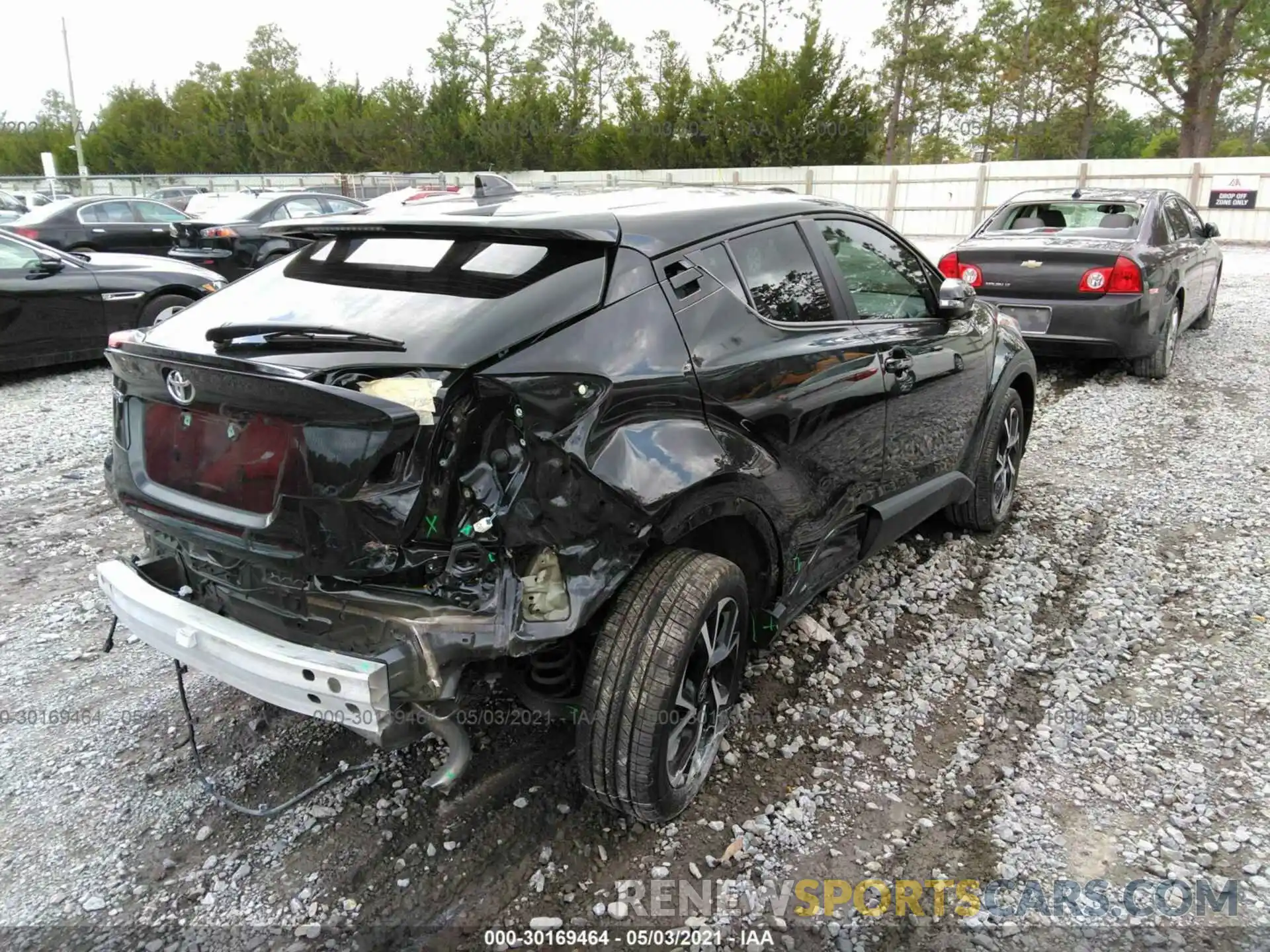 4 Photograph of a damaged car NMTKHMBX0LR106855 TOYOTA C-HR 2020