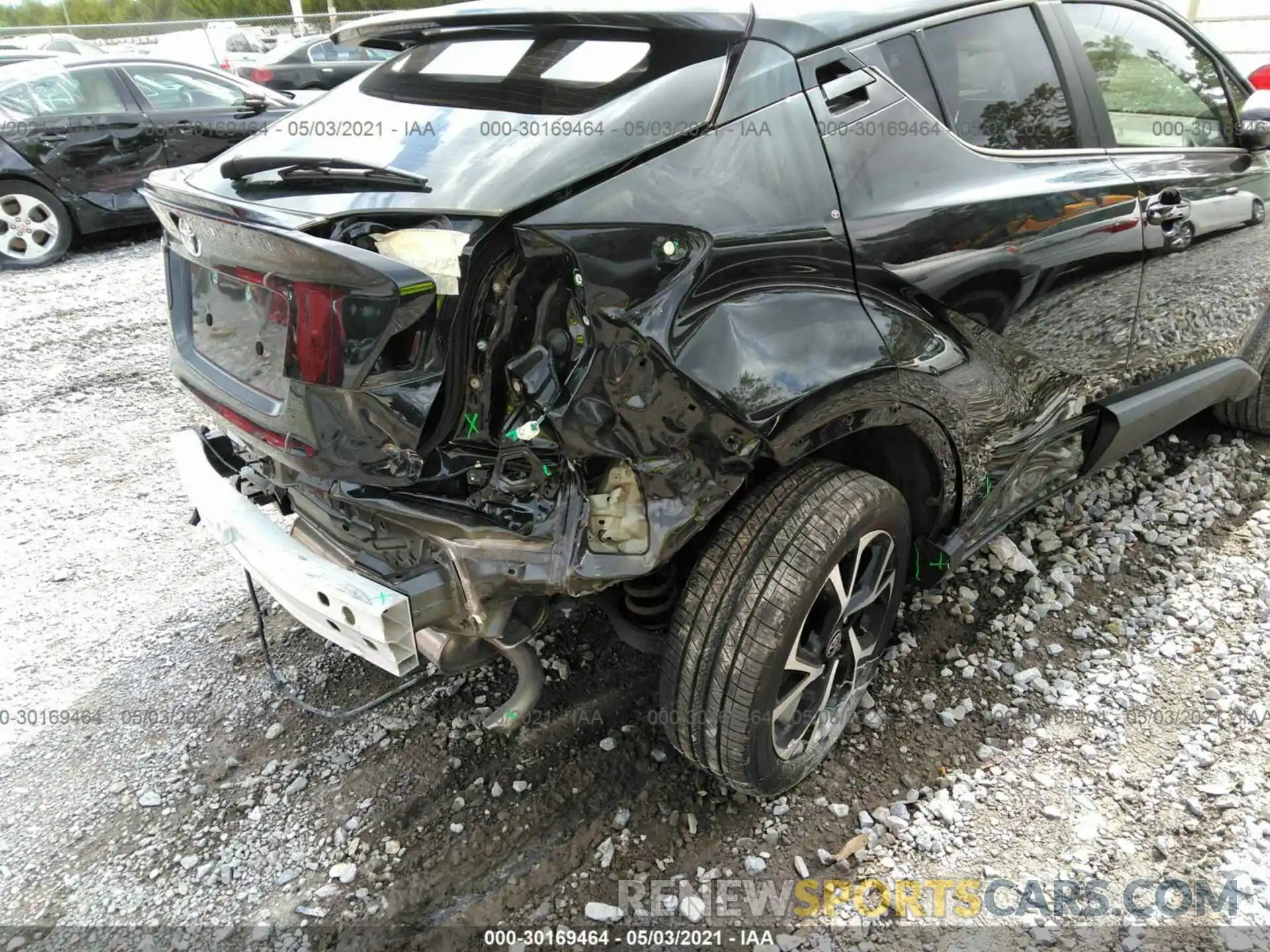 6 Photograph of a damaged car NMTKHMBX0LR106855 TOYOTA C-HR 2020