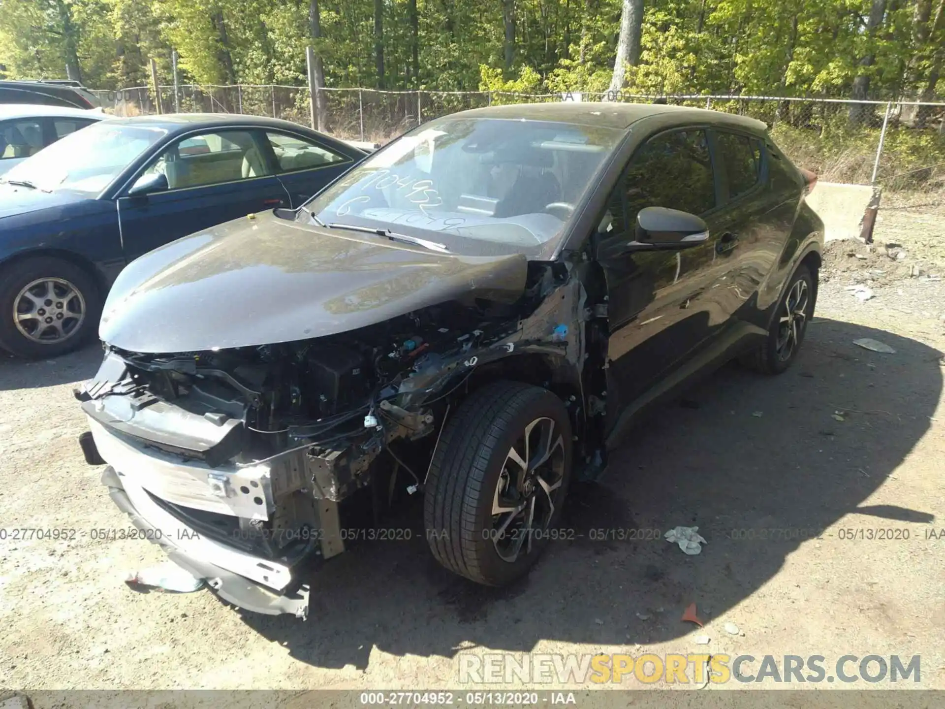 2 Photograph of a damaged car NMTKHMBX0LR107018 TOYOTA C-HR 2020