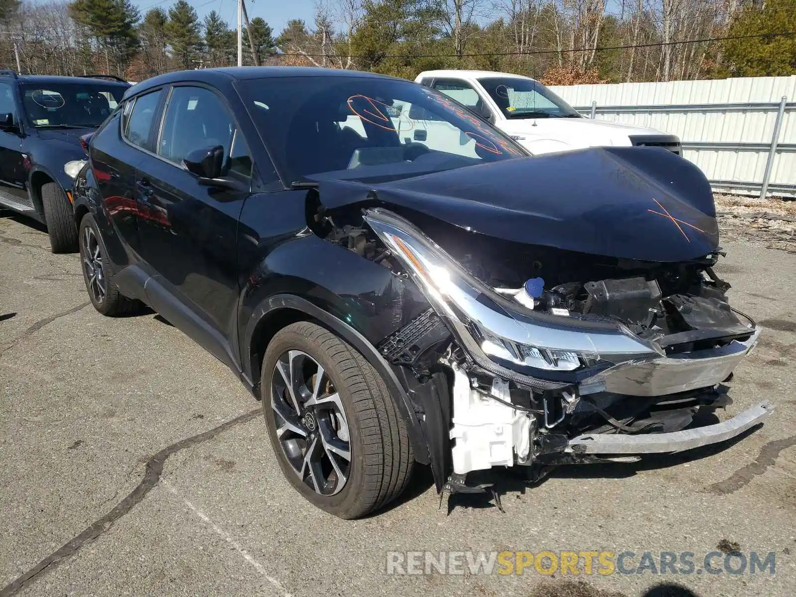 1 Photograph of a damaged car NMTKHMBX0LR108671 TOYOTA C-HR 2020