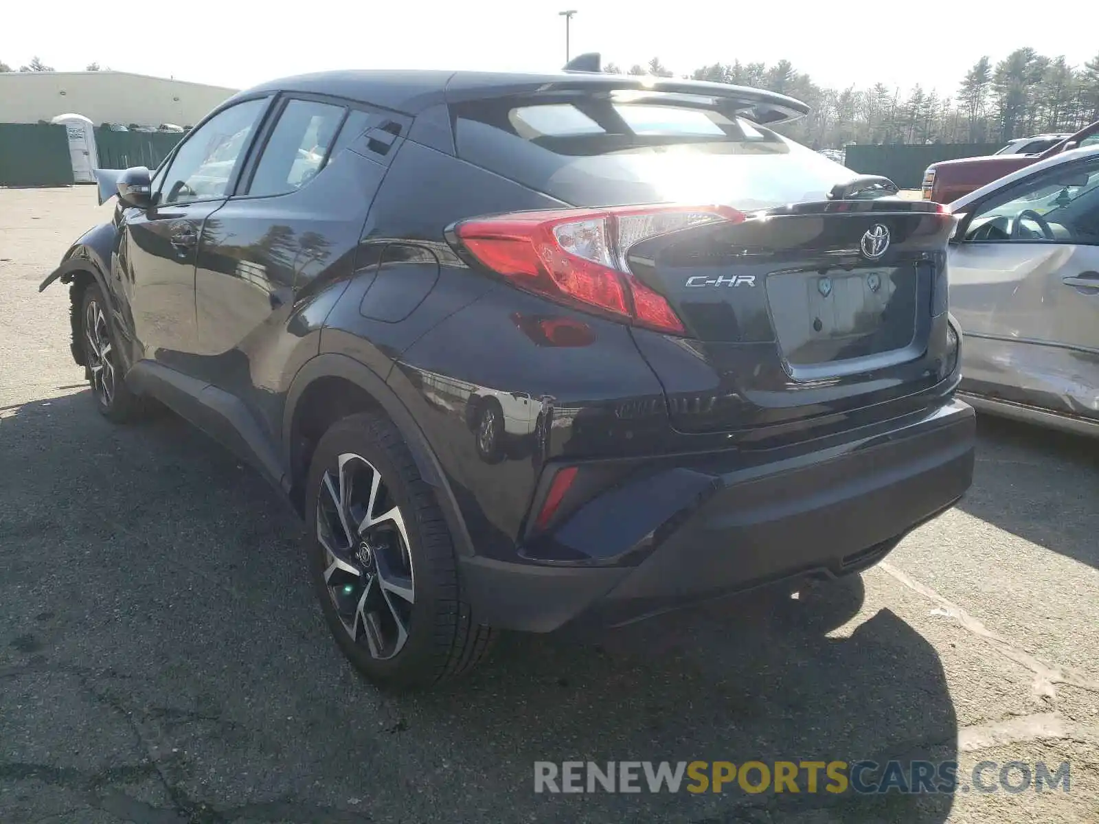 3 Photograph of a damaged car NMTKHMBX0LR108671 TOYOTA C-HR 2020