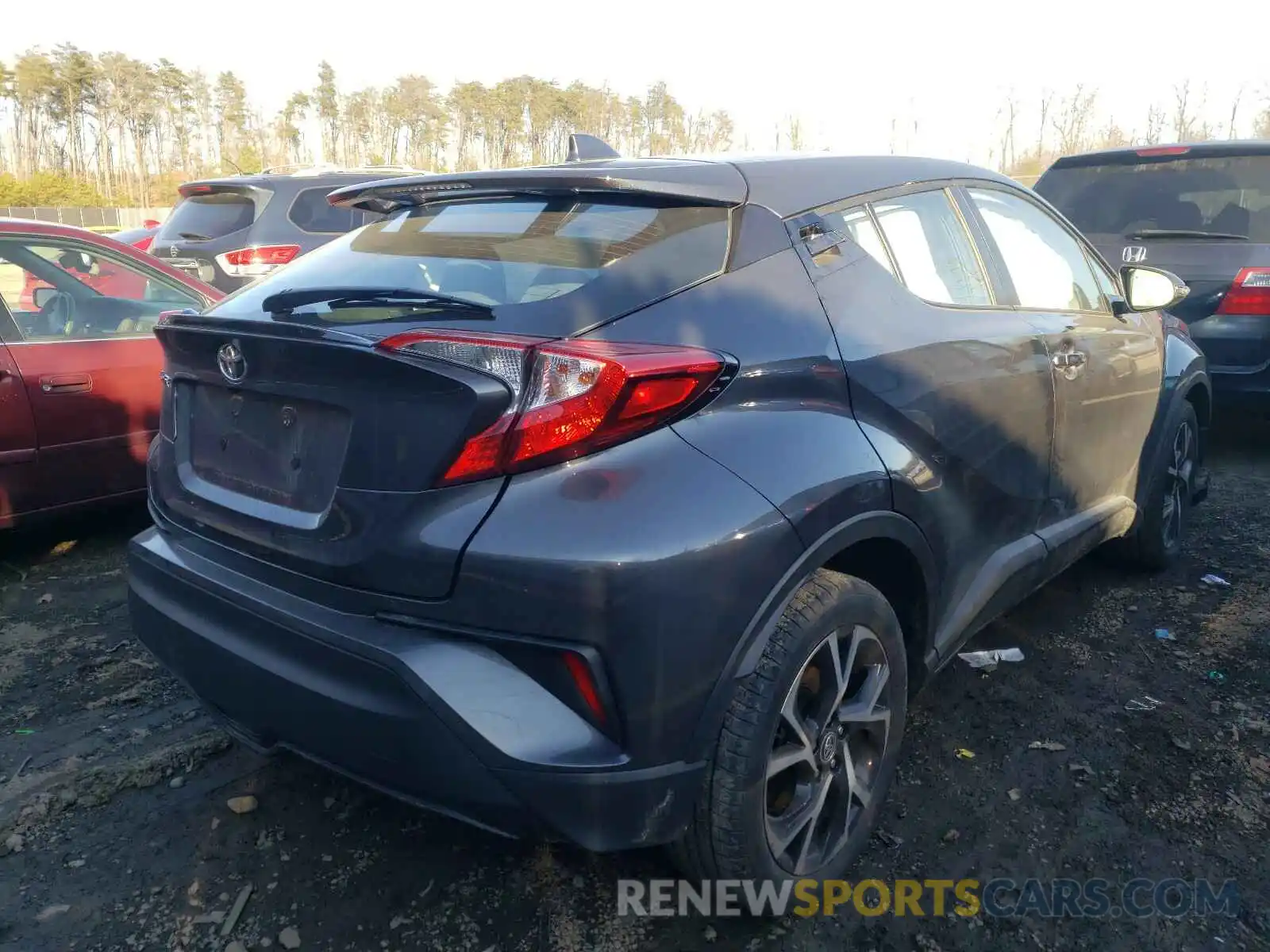 4 Photograph of a damaged car NMTKHMBX0LR116933 TOYOTA C-HR 2020