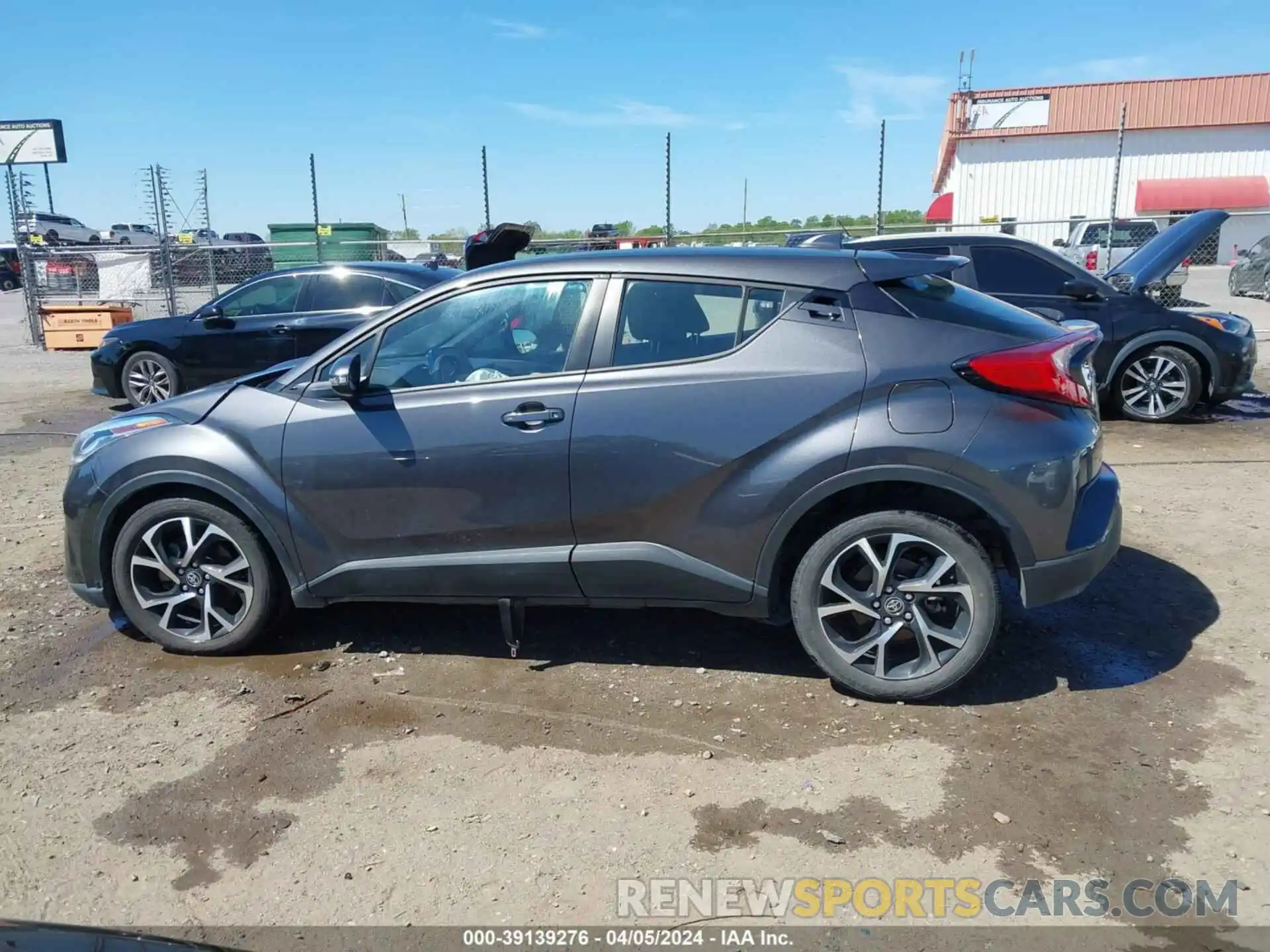 13 Photograph of a damaged car NMTKHMBX0LR117810 TOYOTA C-HR 2020