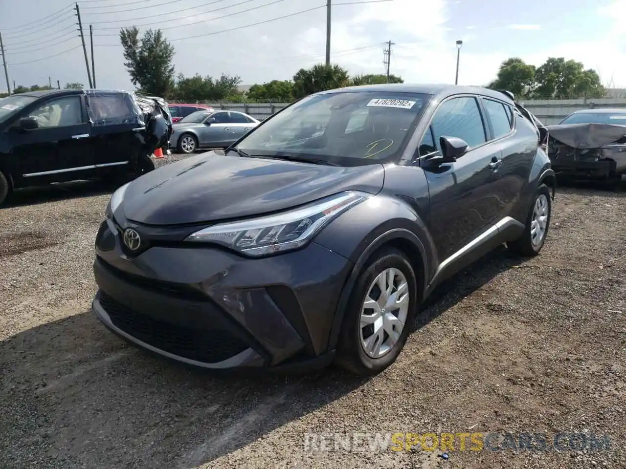 2 Photograph of a damaged car NMTKHMBX0LR118410 TOYOTA C-HR 2020