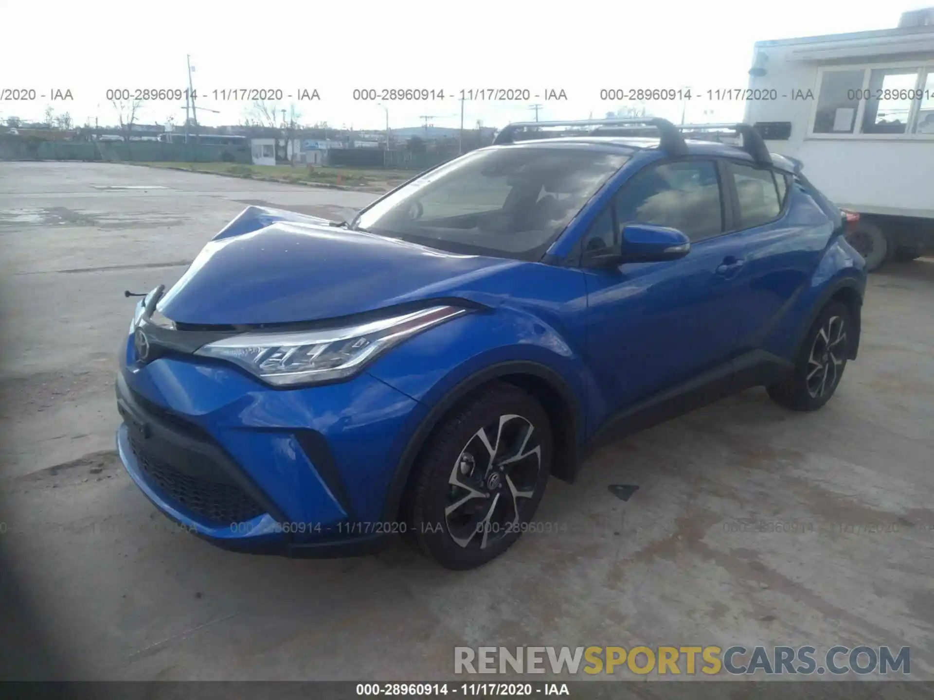 2 Photograph of a damaged car NMTKHMBX1LR103544 TOYOTA C-HR 2020