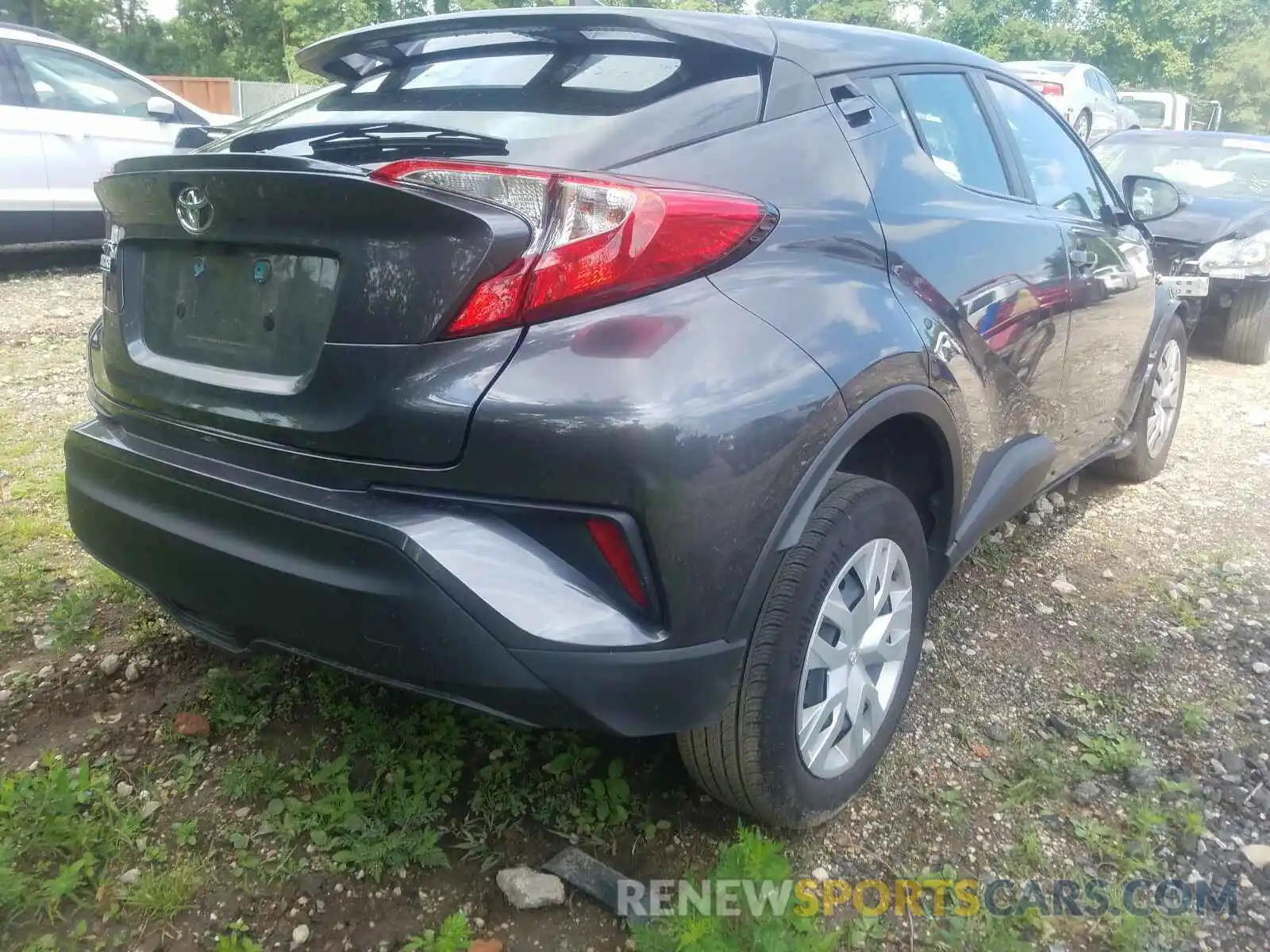 4 Photograph of a damaged car NMTKHMBX1LR105407 TOYOTA C-HR 2020