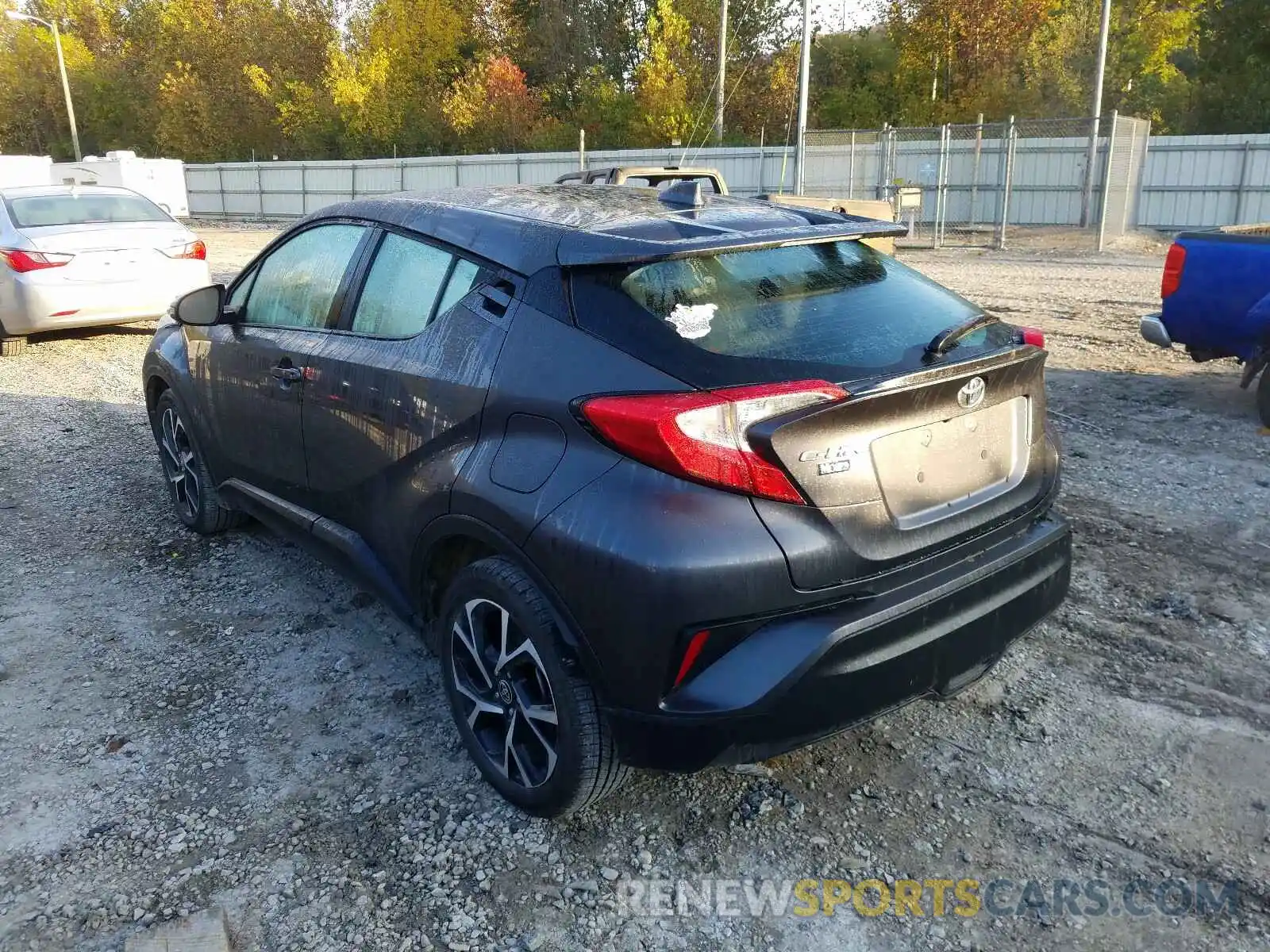 3 Photograph of a damaged car NMTKHMBX1LR108369 TOYOTA C-HR 2020